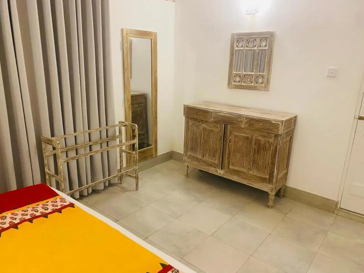 Bedroom, Bed in Esperanza Beach Mawella