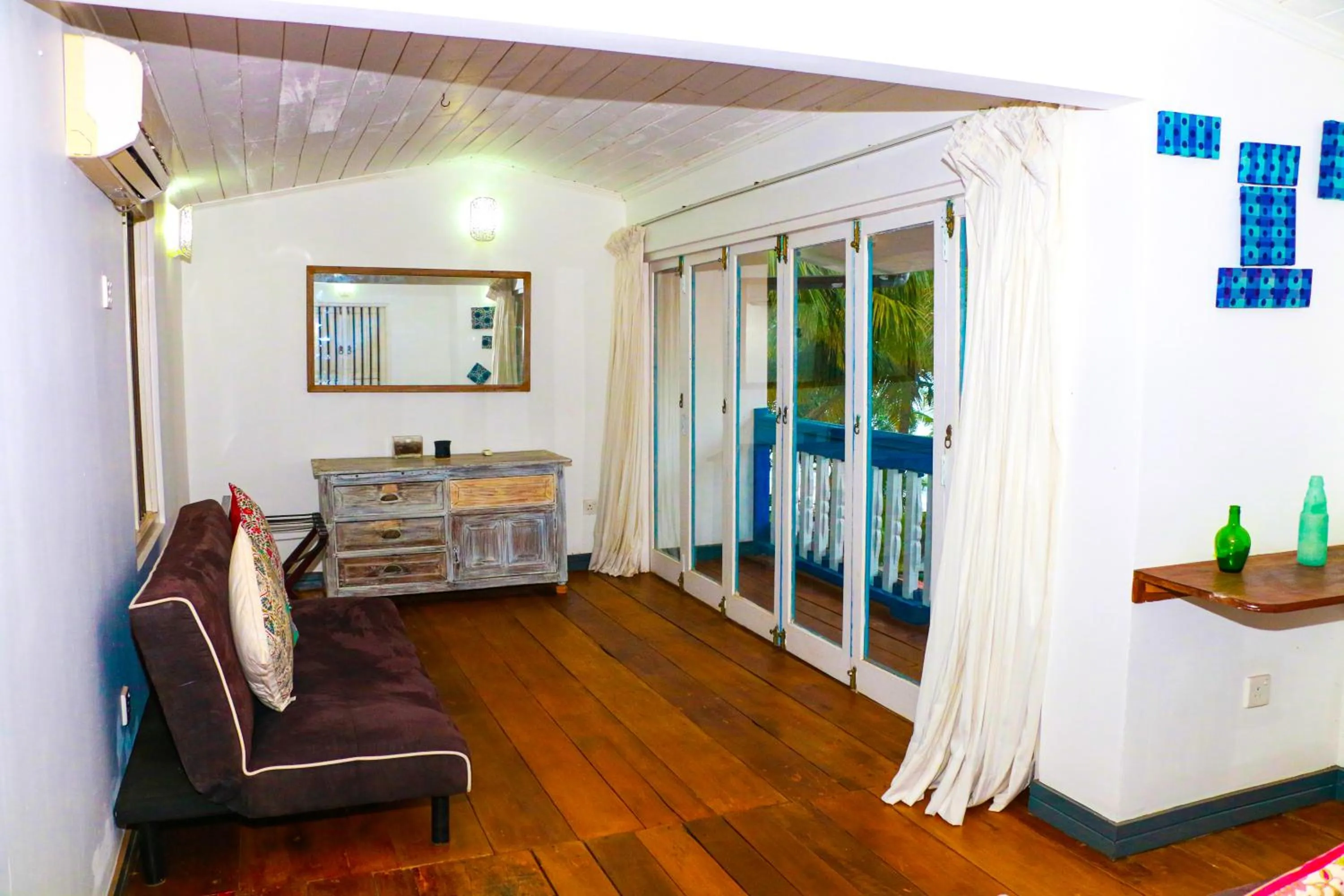 VIP in Esperanza Beach Mawella