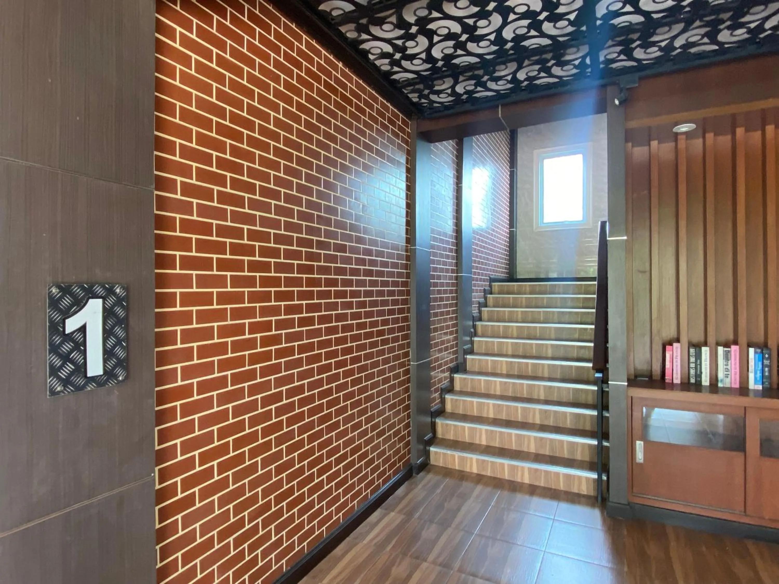 Property building in RoomQuest Chonburi Laem Chabang