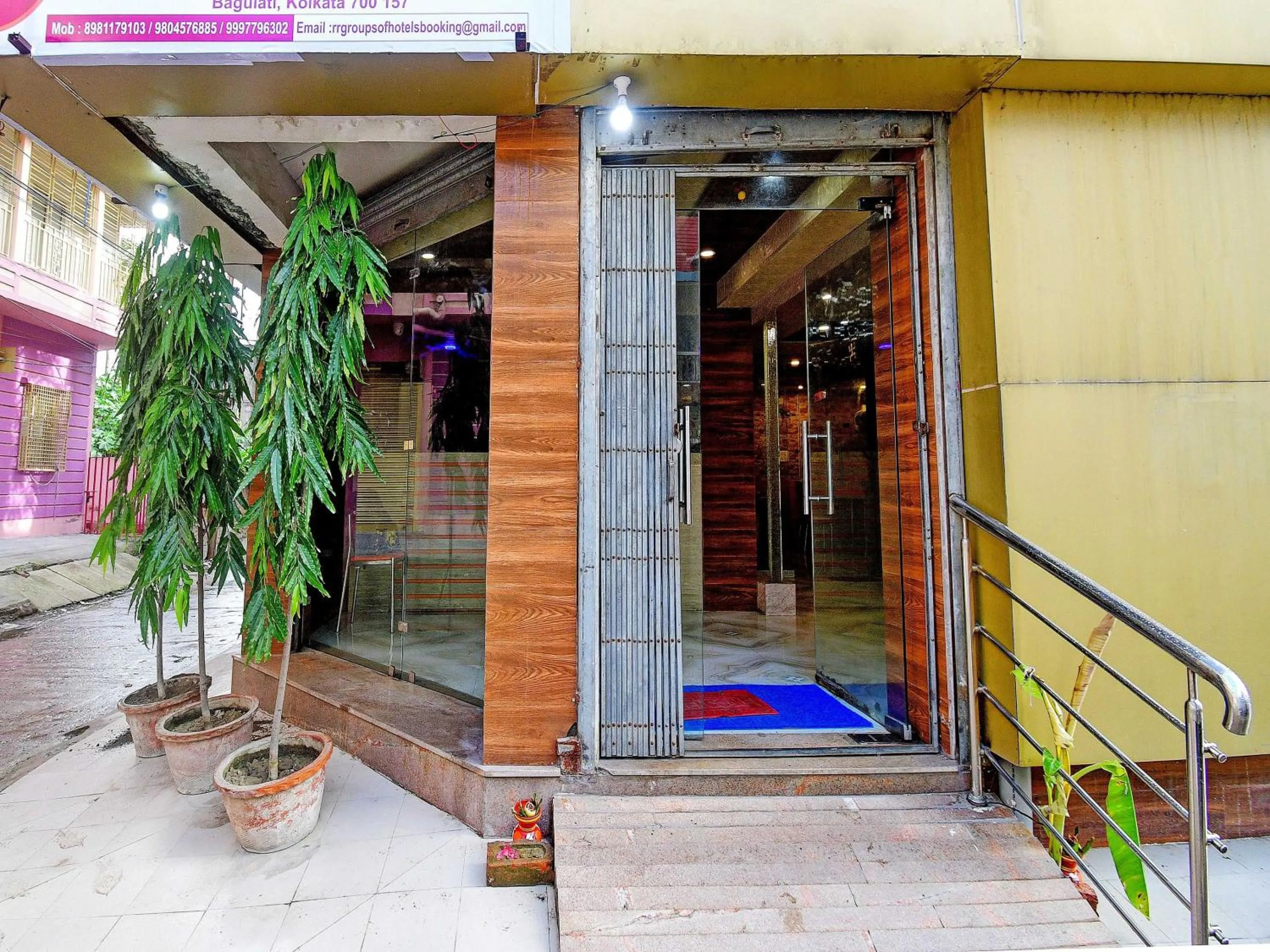 Facade/entrance in Super Hotel O Royal Inn