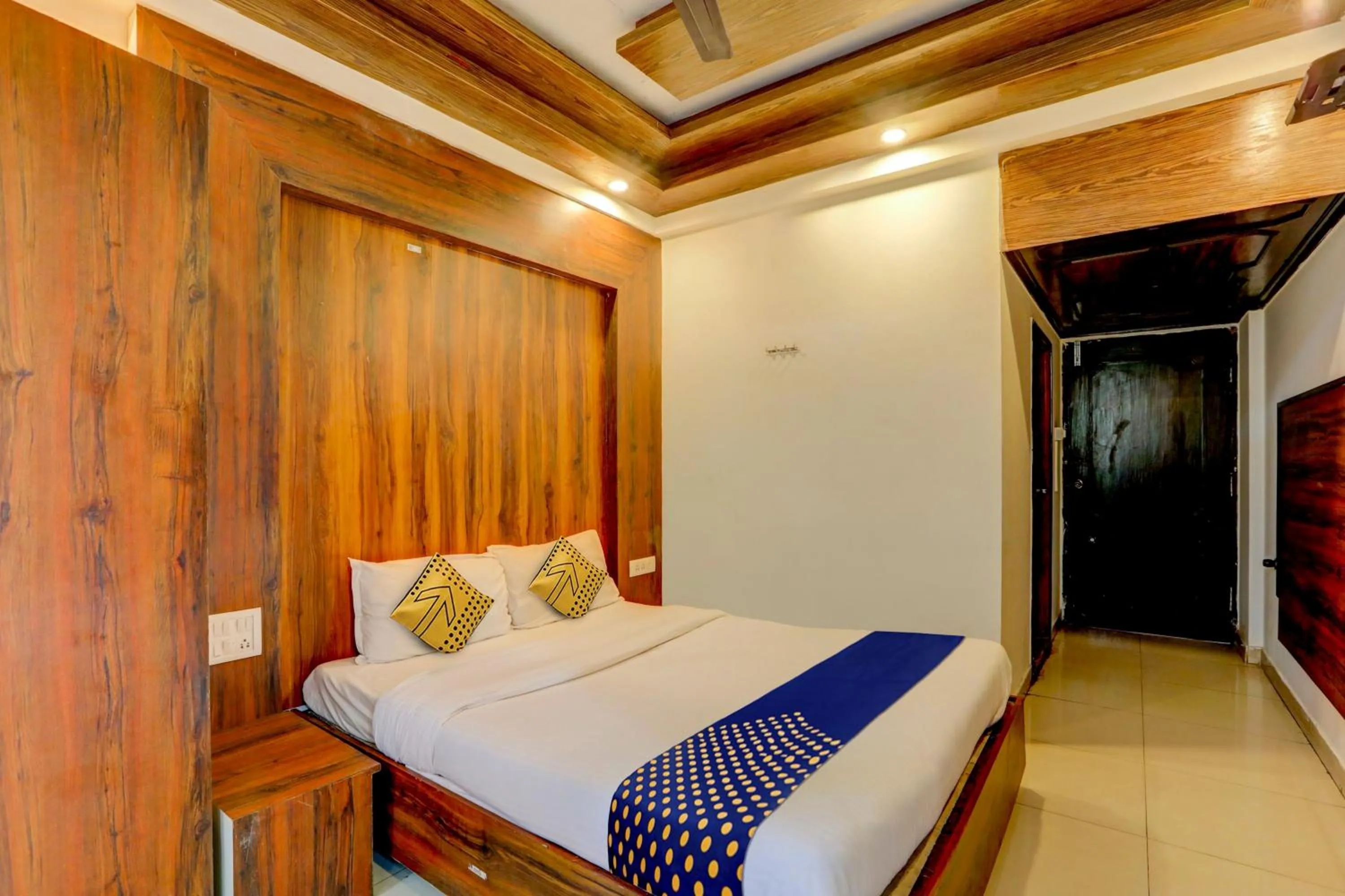 Facade/entrance in Hotel O Rajdhani Group Of Hotels