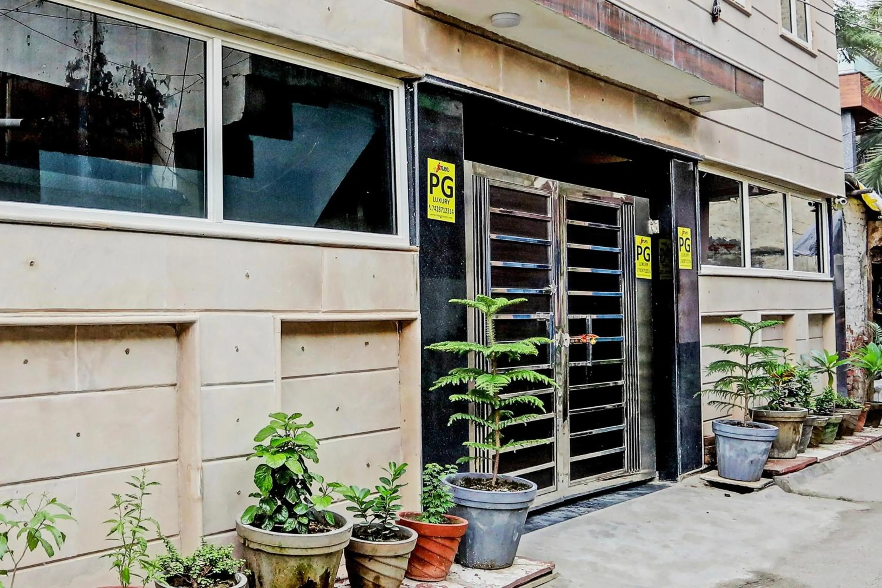 Facade/entrance in Hotel O Umen Hotels