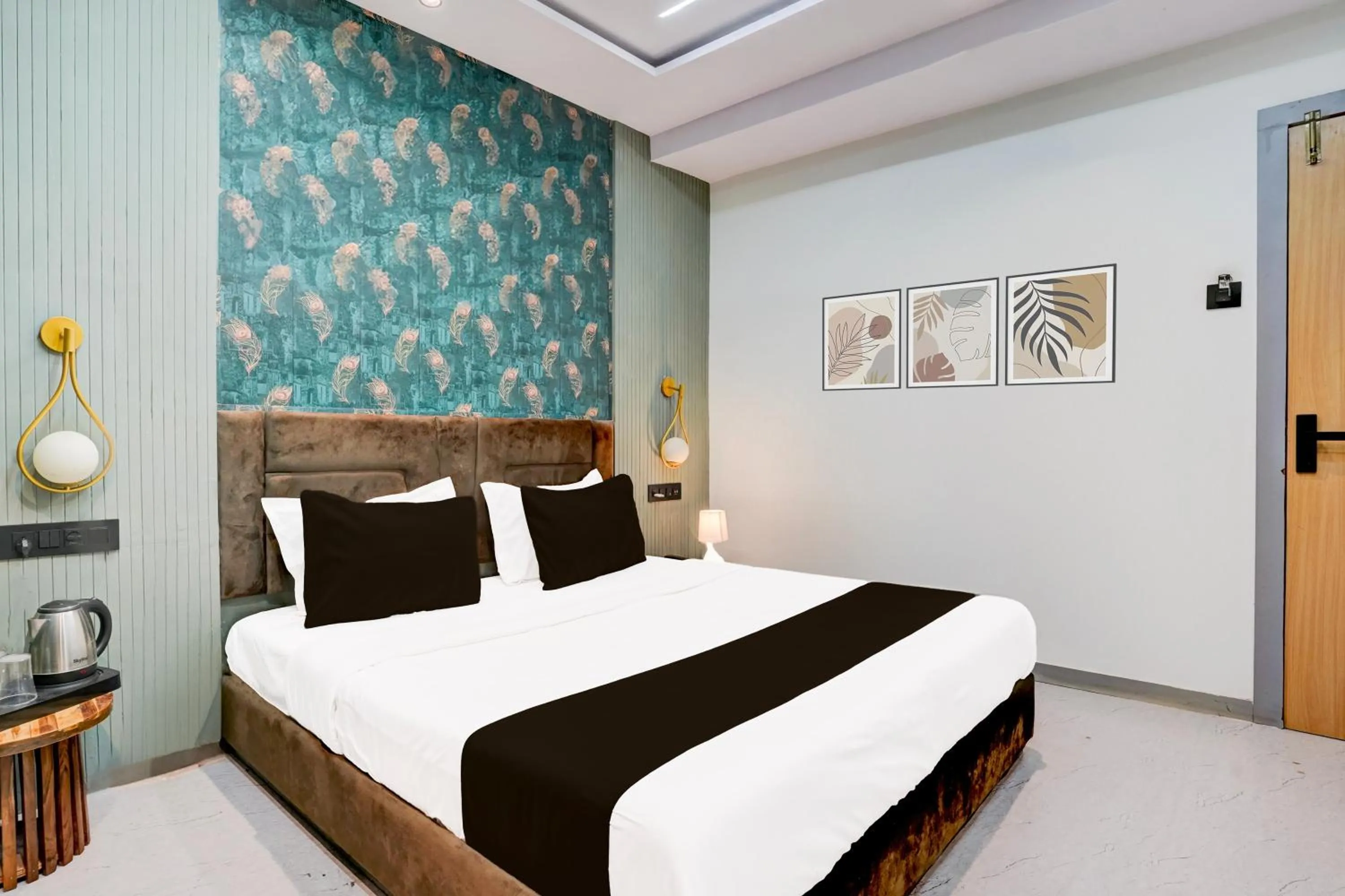 Bedroom, Bed in Collection O Adajan Formerly Hotel Sky Palace