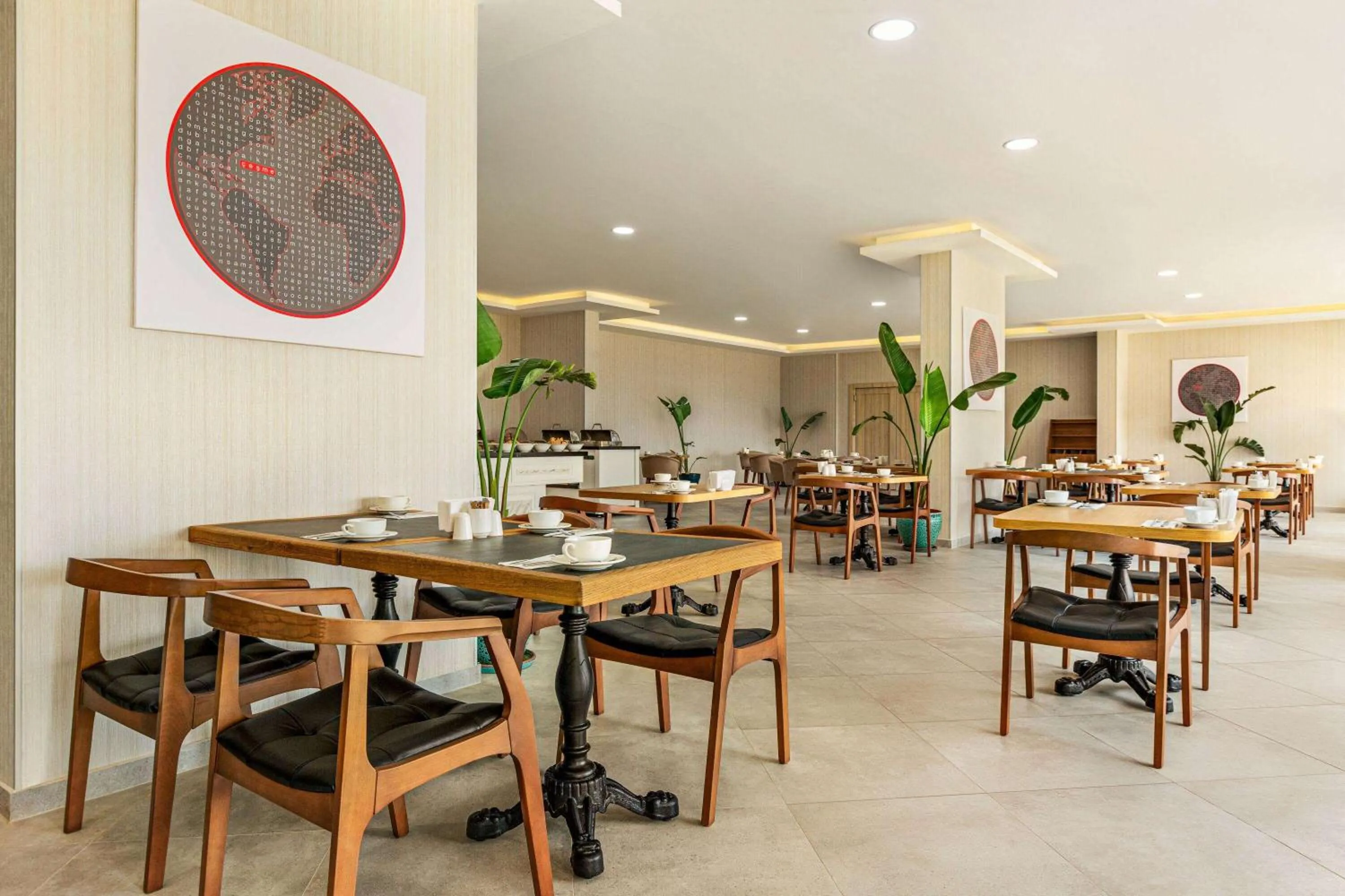 Restaurant/places to eat in Ramada by Wyndham Cesme