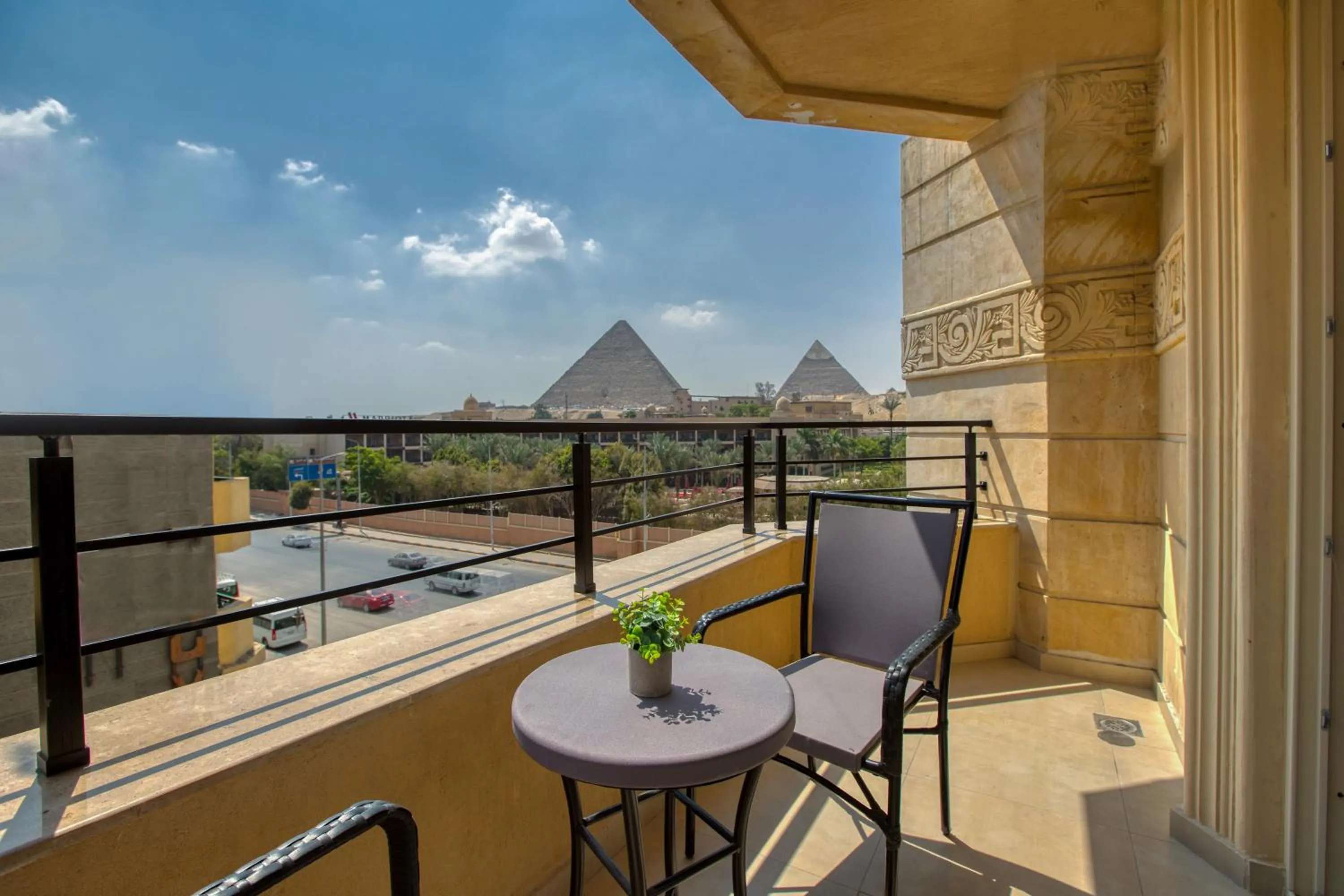 Balcony/Terrace in Nozol Pyramids Hotel and Spa