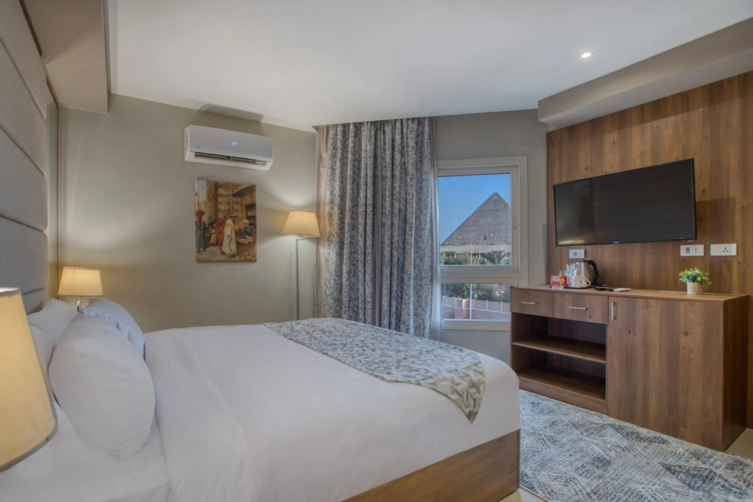 Bedroom, Bed in Nozol Pyramids Hotel and Spa