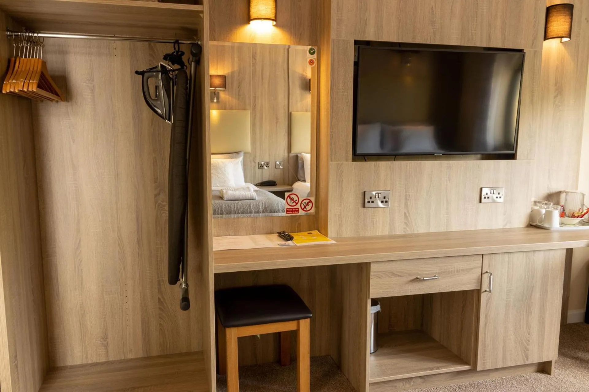 TV and multimedia in Station House Bed & Breakfast