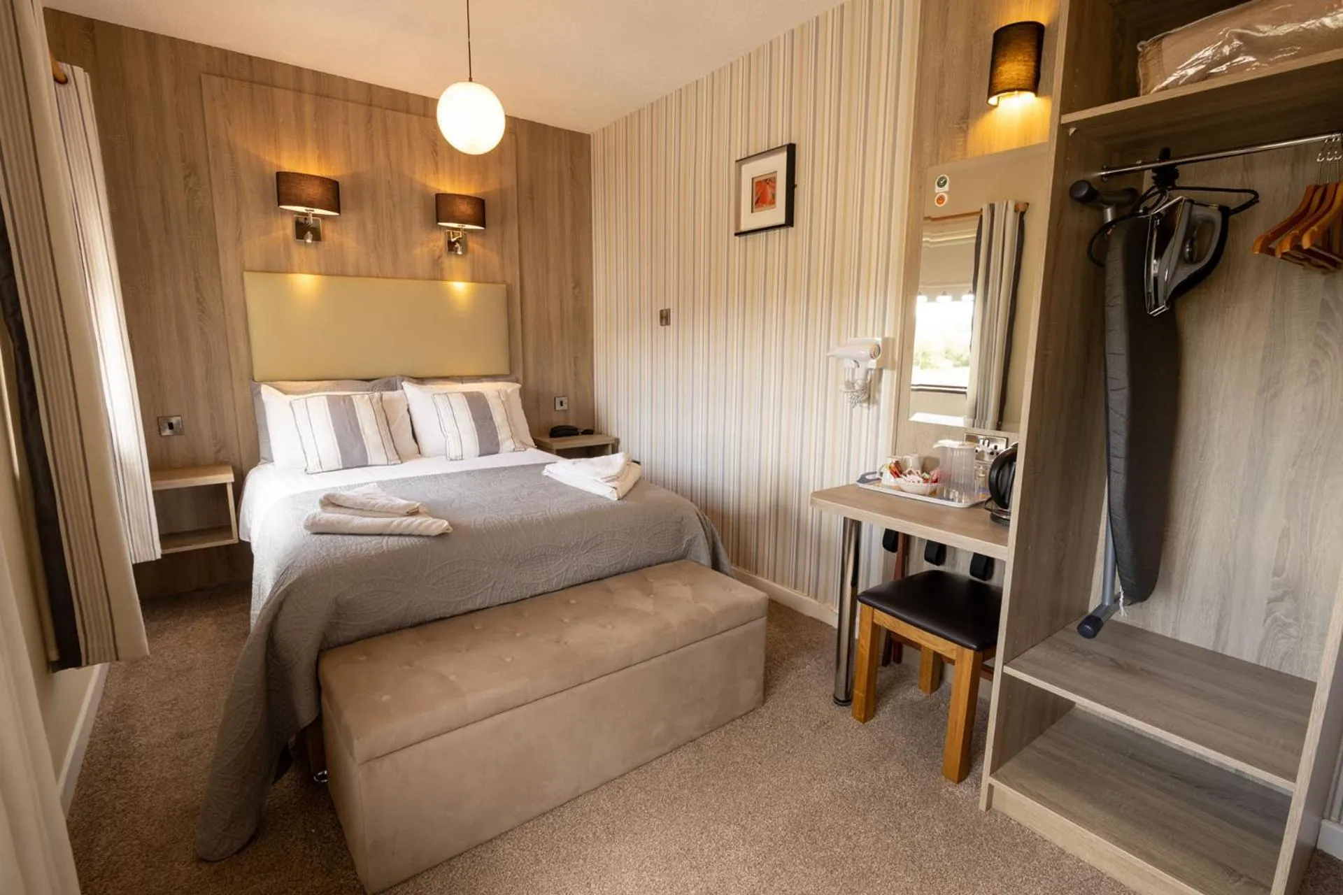 Photo of the whole room, Bed in Station House Bed & Breakfast