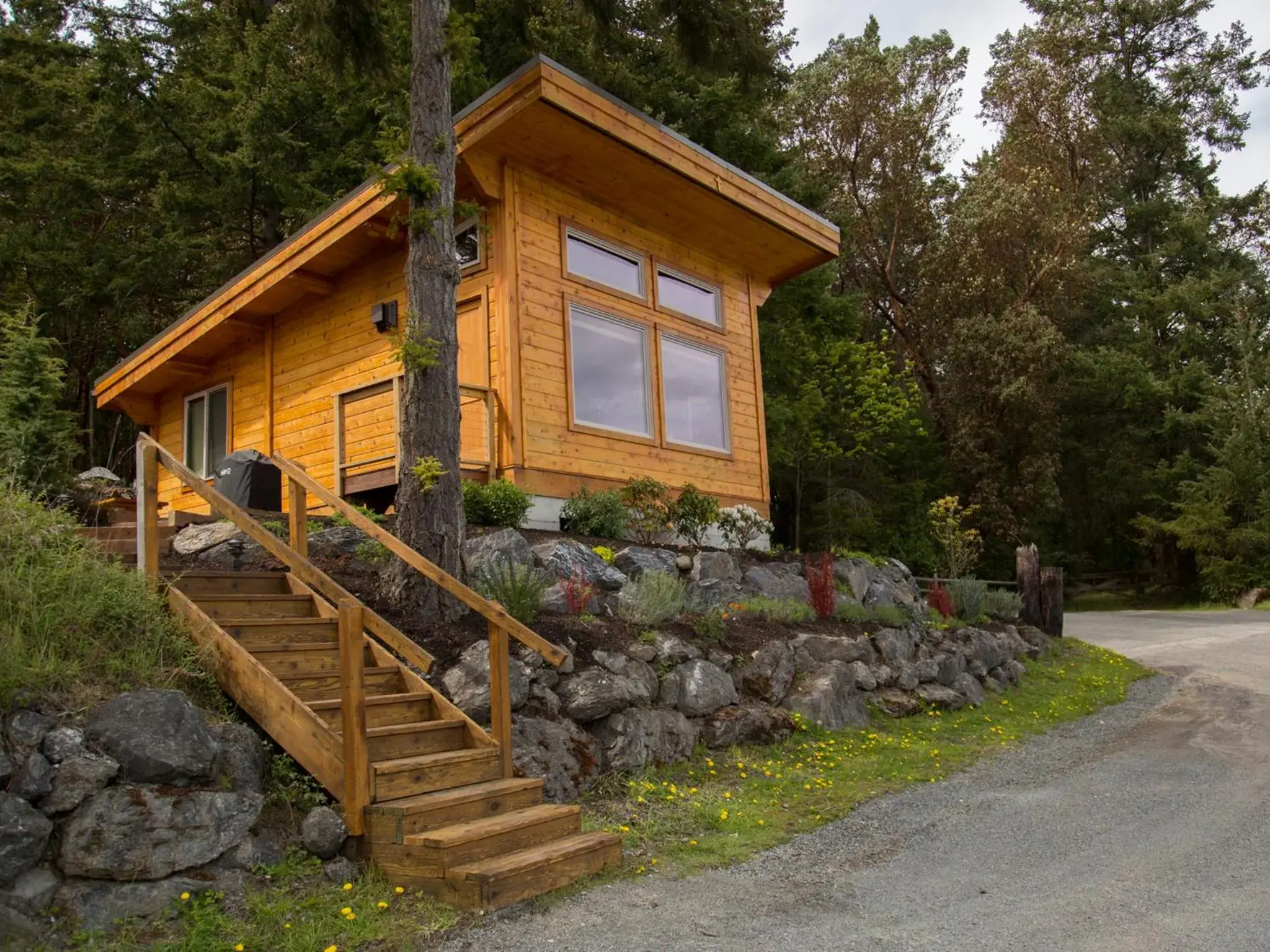 One-Bedroom Chalet in Snug Harbor Resort and Marina One-Bedroom Chalet in Snug Harbor Resort and Marina