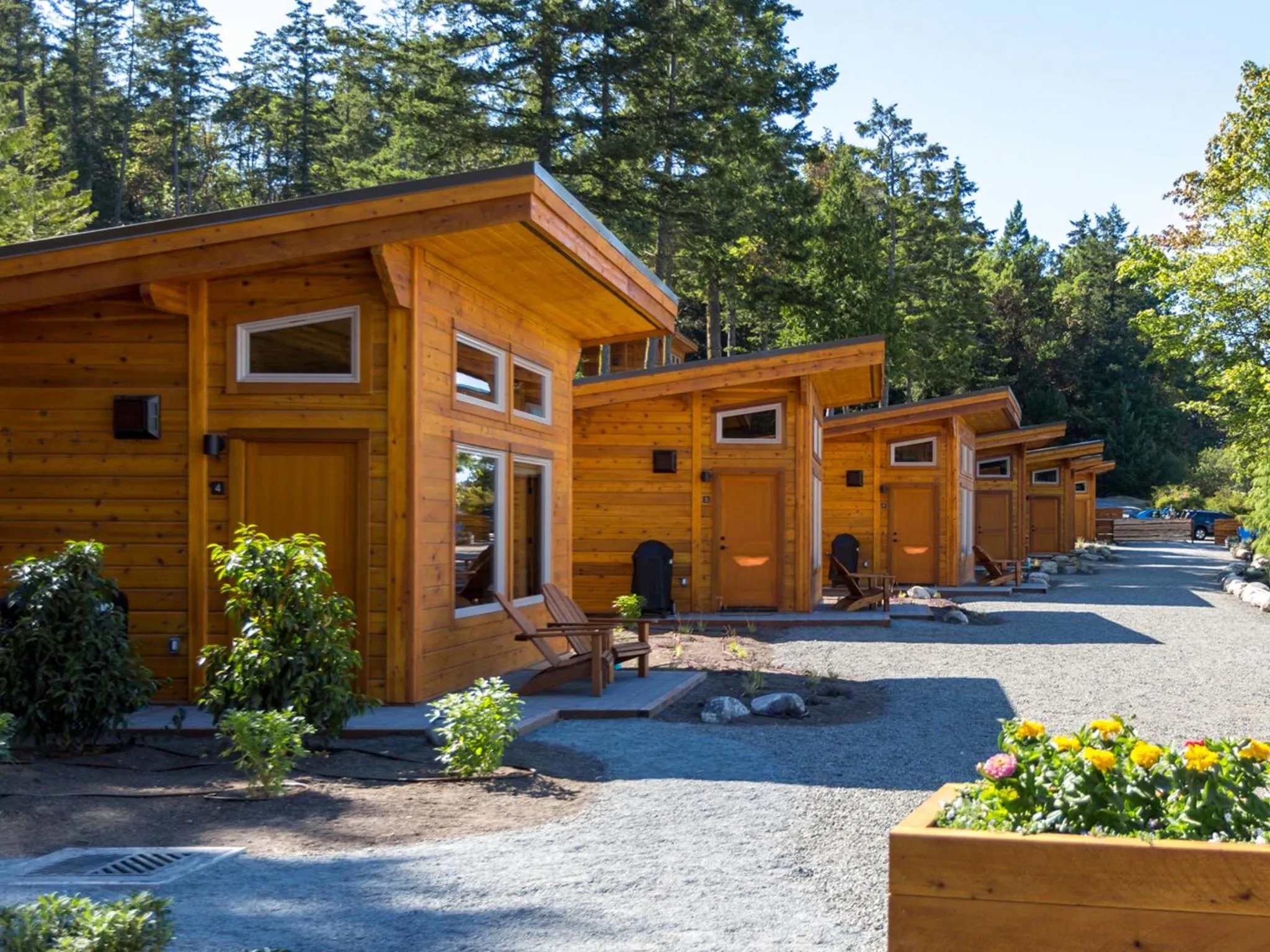 Facade/entrance in Snug Harbor Resort and Marina