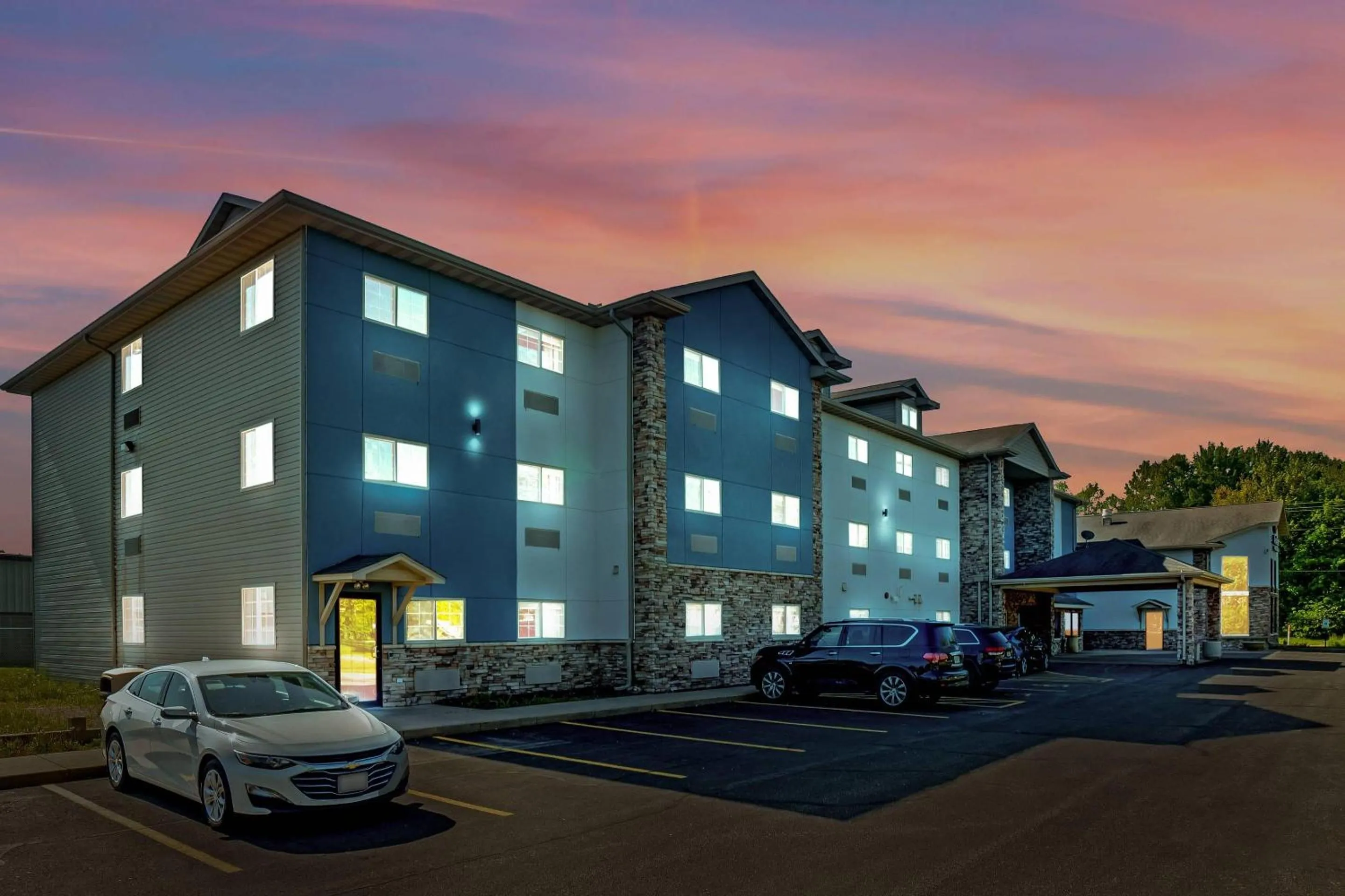 Property building in Comfort Inn & Suites Weston - Wausau