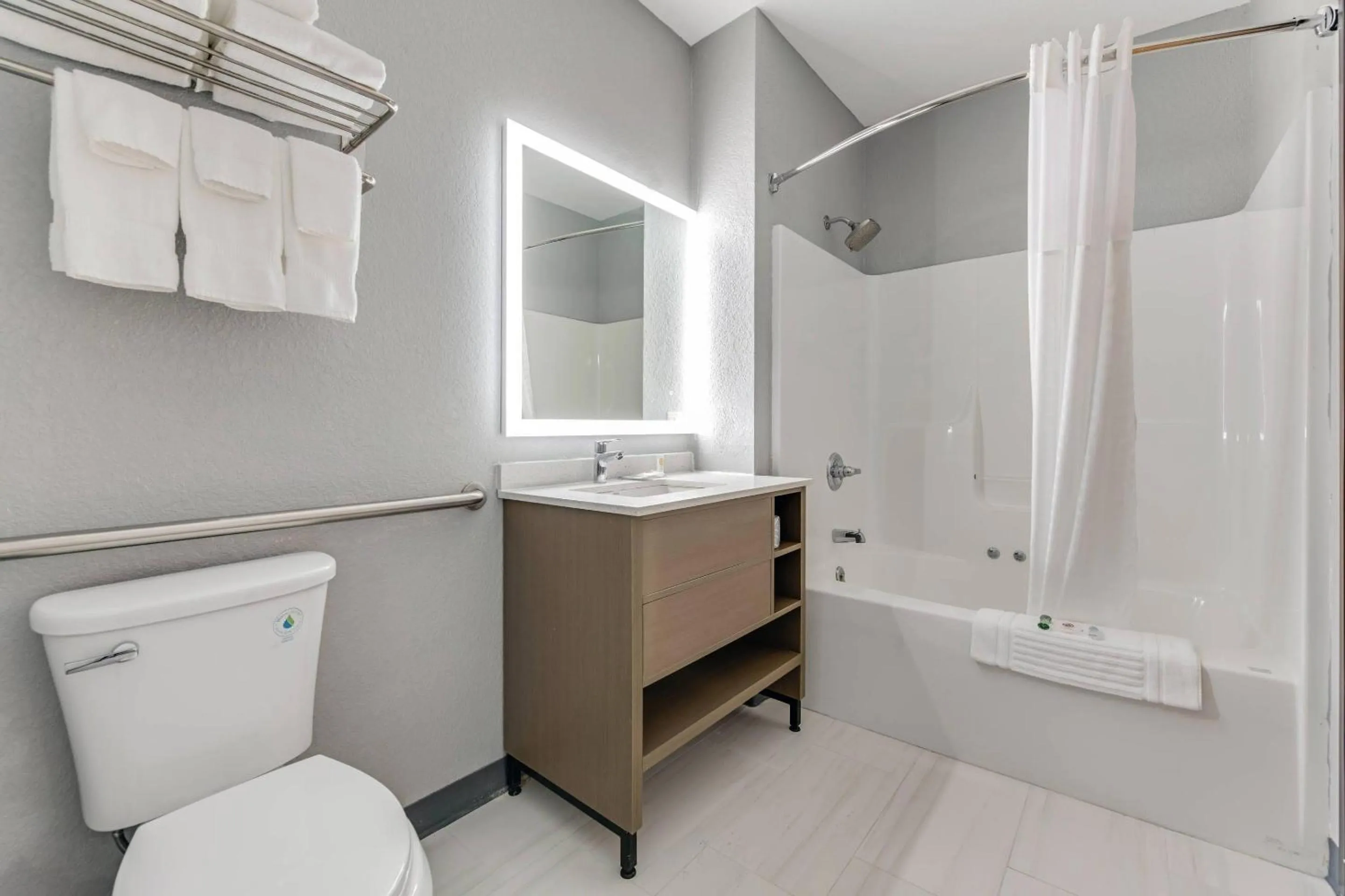 Bedroom in Comfort Inn & Suites Weston - Wausau