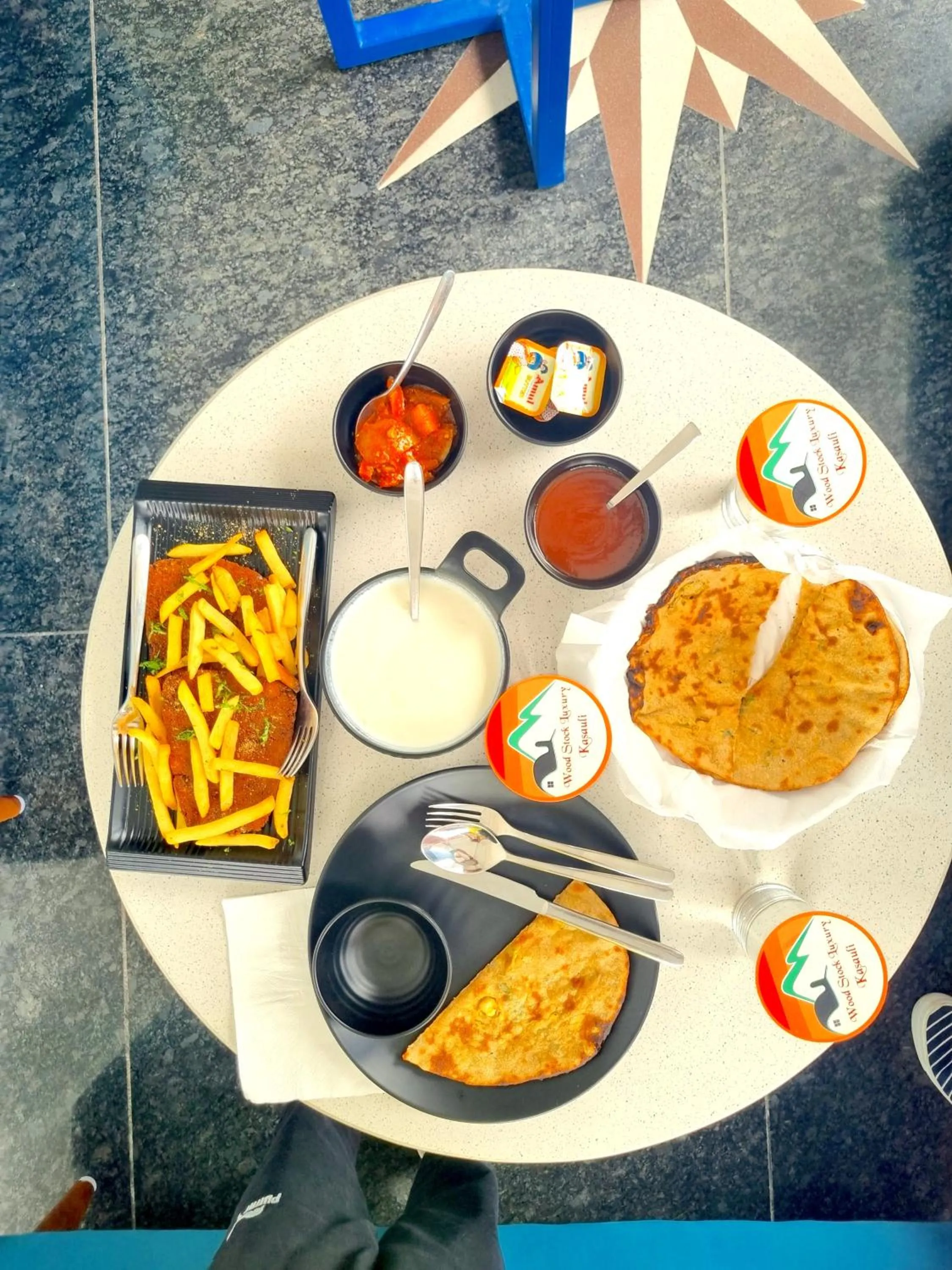 Restaurant/places to eat in Hotel Wood Stock Luxury - A Boutique Property - Penthouse - Open Air Restaurant & Terrace