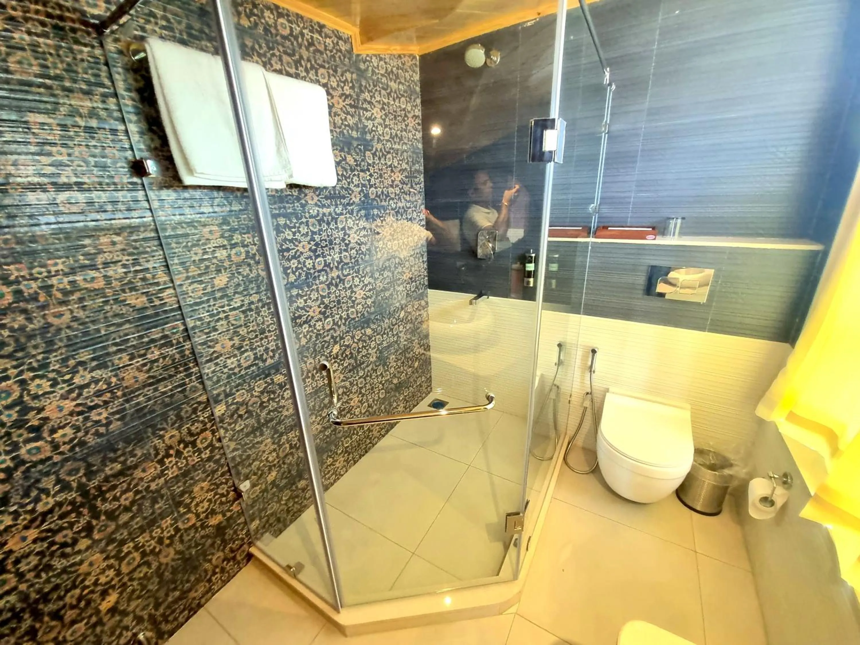 Bathroom in Hotel Wood Stock Luxury - A Boutique Property - Penthouse - Open Air Restaurant & Terrace
