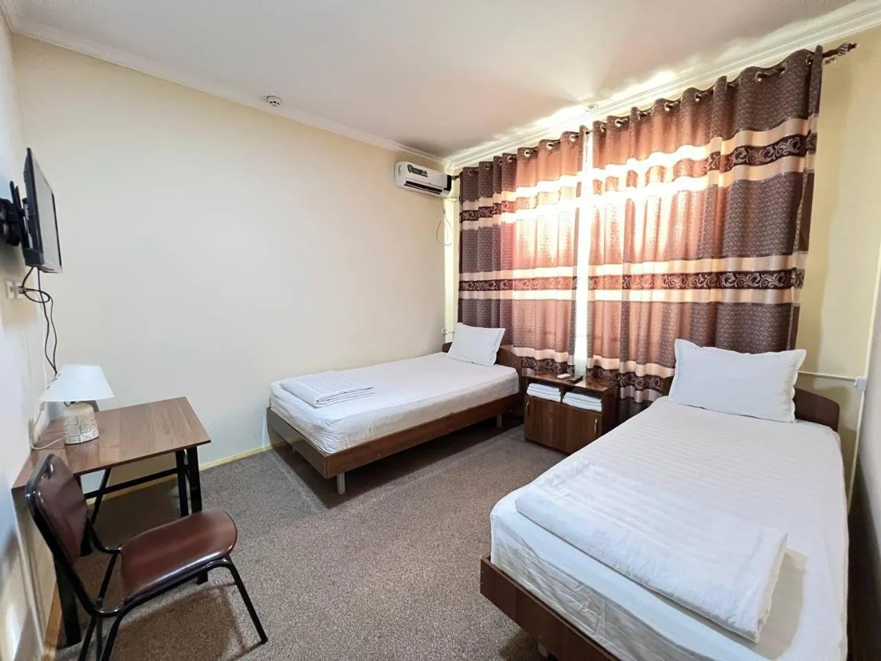 Bed in Orom Hotel Fergana