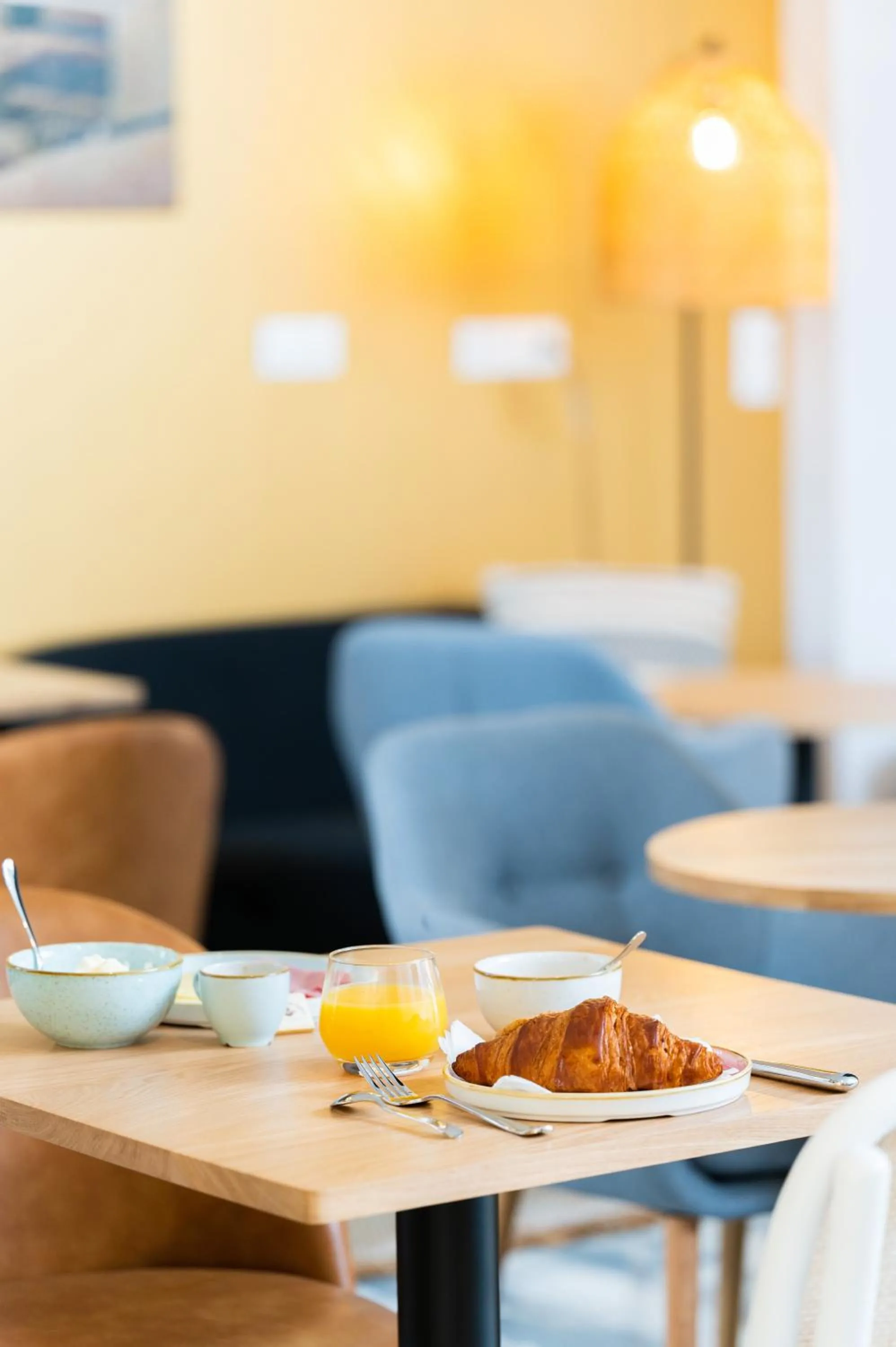 Food and drinks in Hôtel Le Ribéral