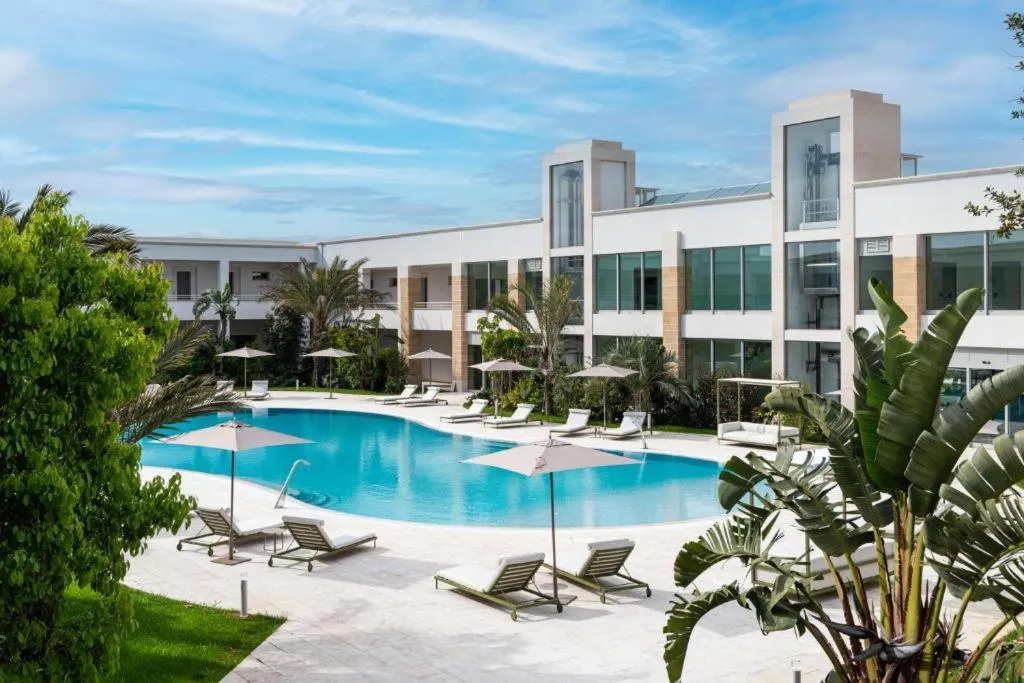 Swimming pool in Torre Assunta Masseria