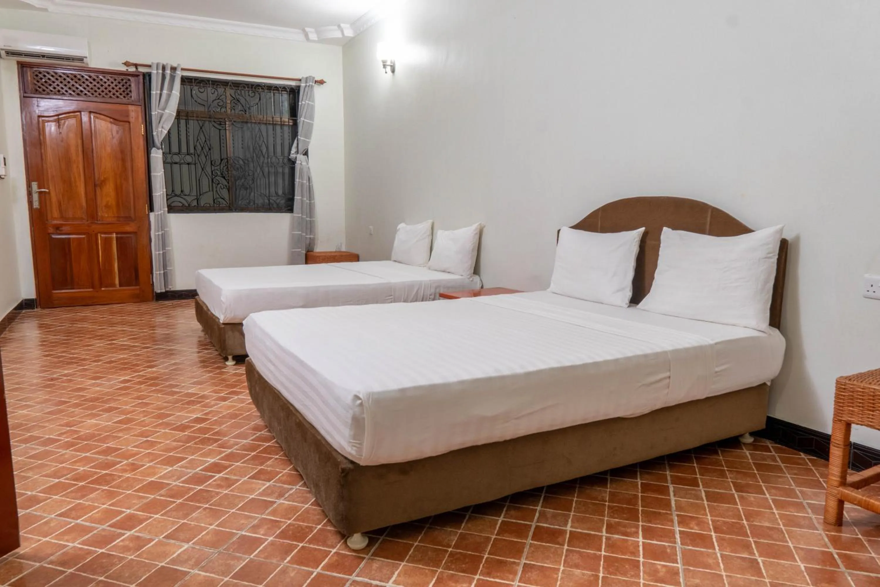 Paradiso Hotels & Resorts