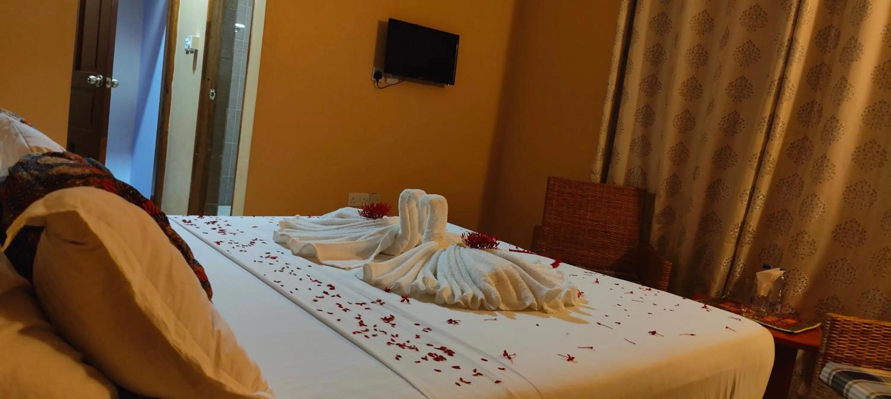 Paradiso Hotels & Resorts