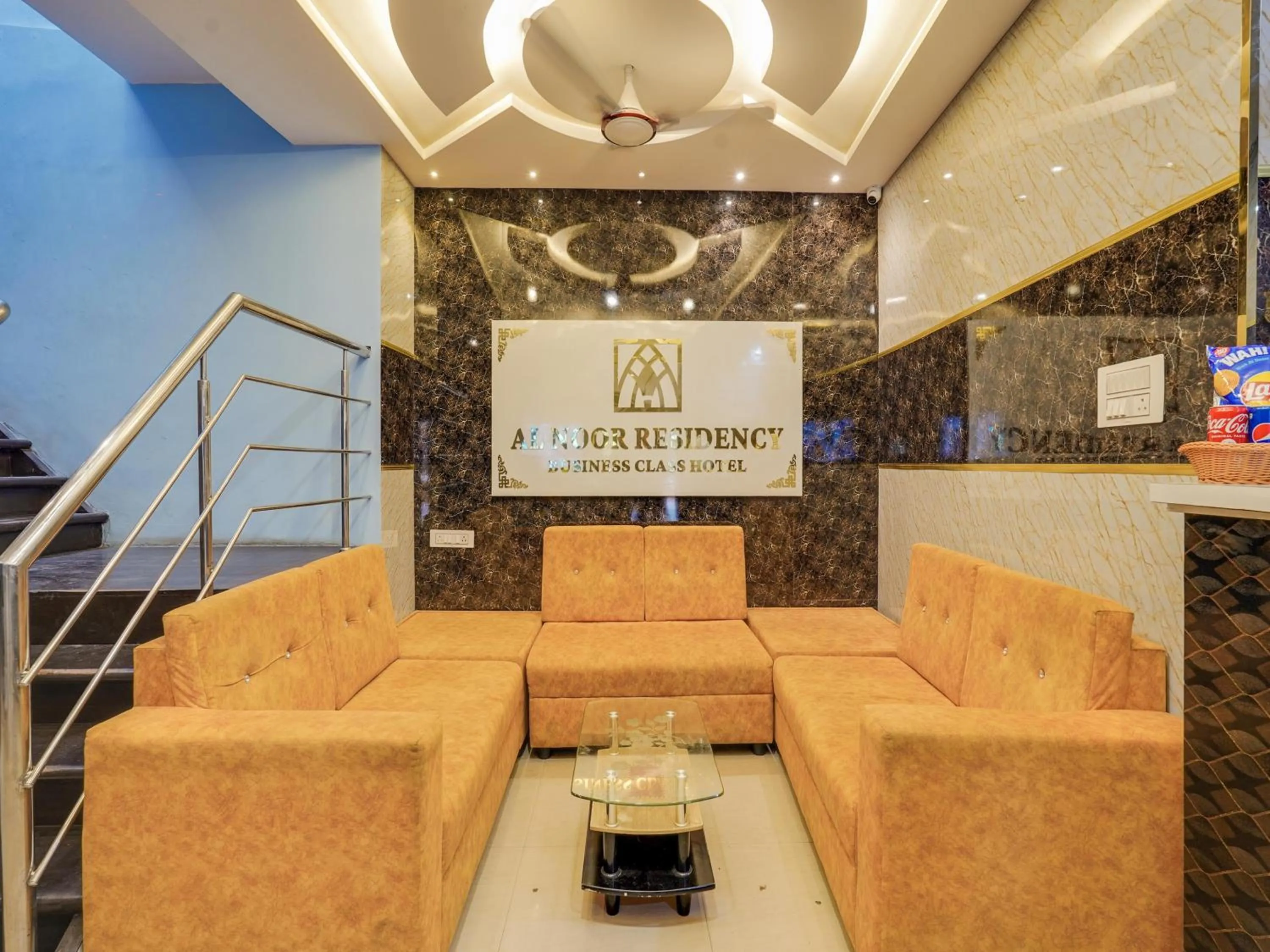 Lobby or reception in Al Noor Residency Business Class Hotel