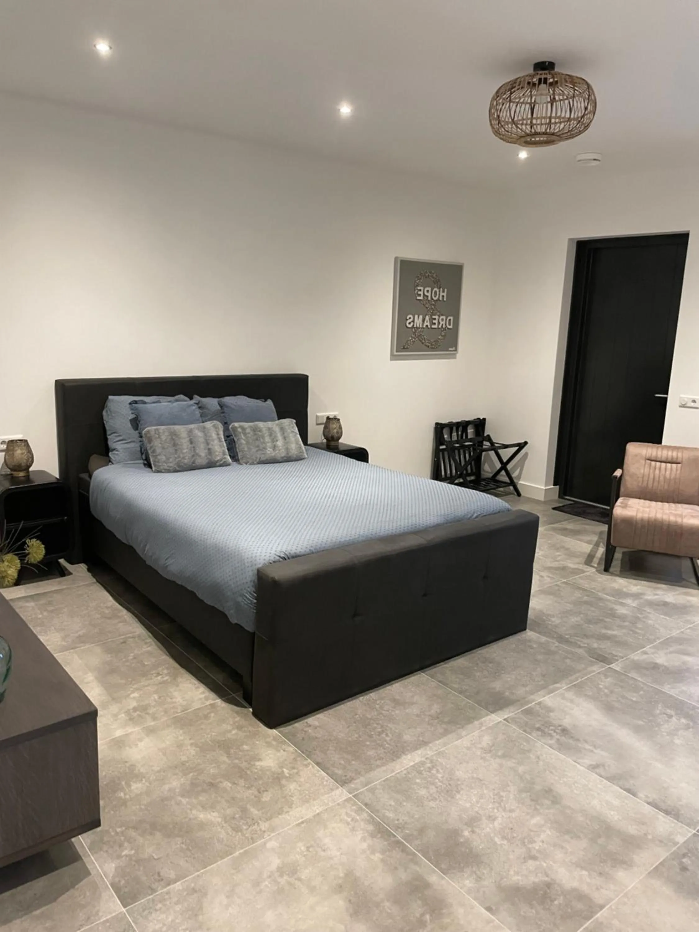 Bed in B en B Stipdonk