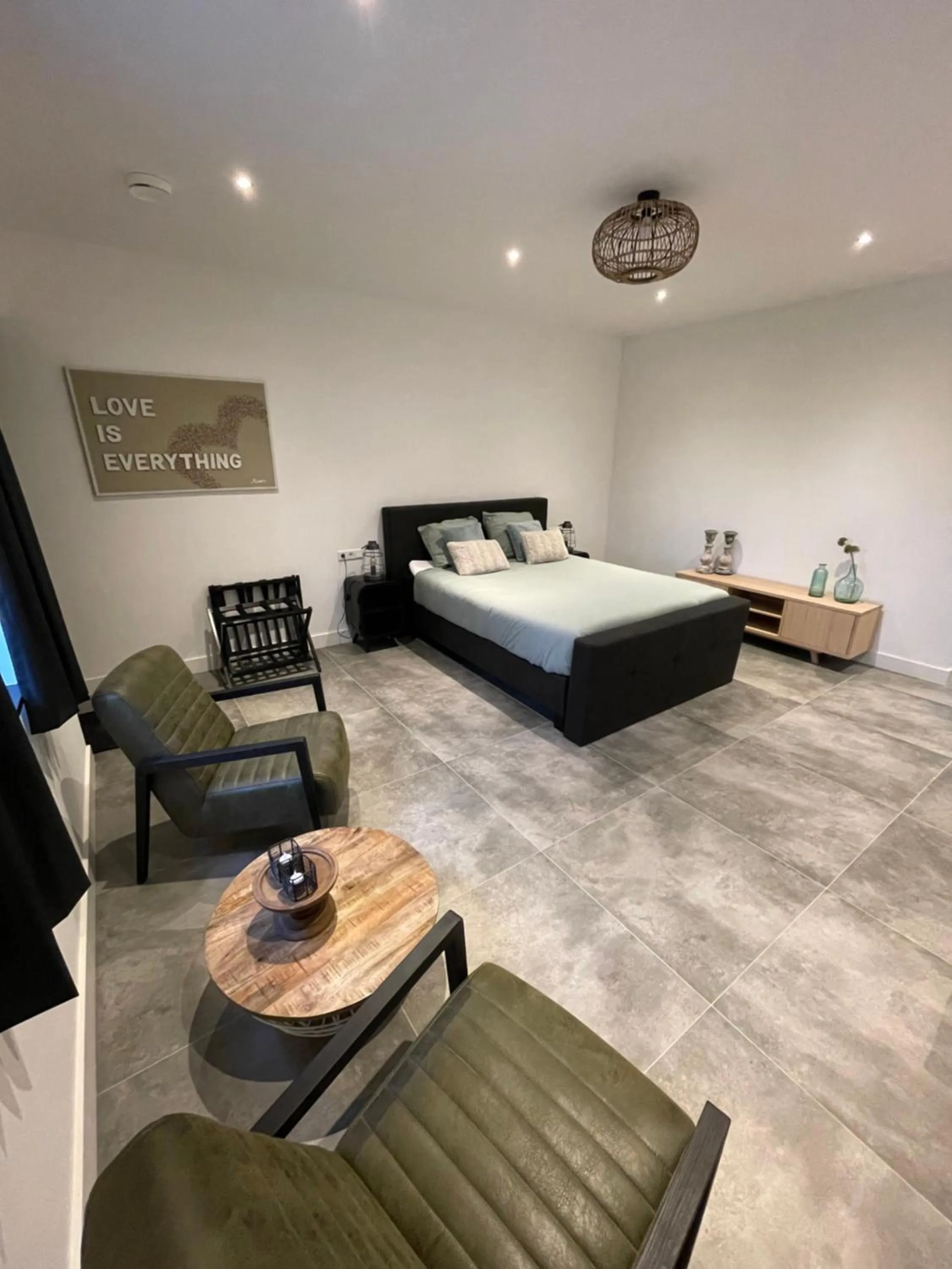 Bed in B en B Stipdonk