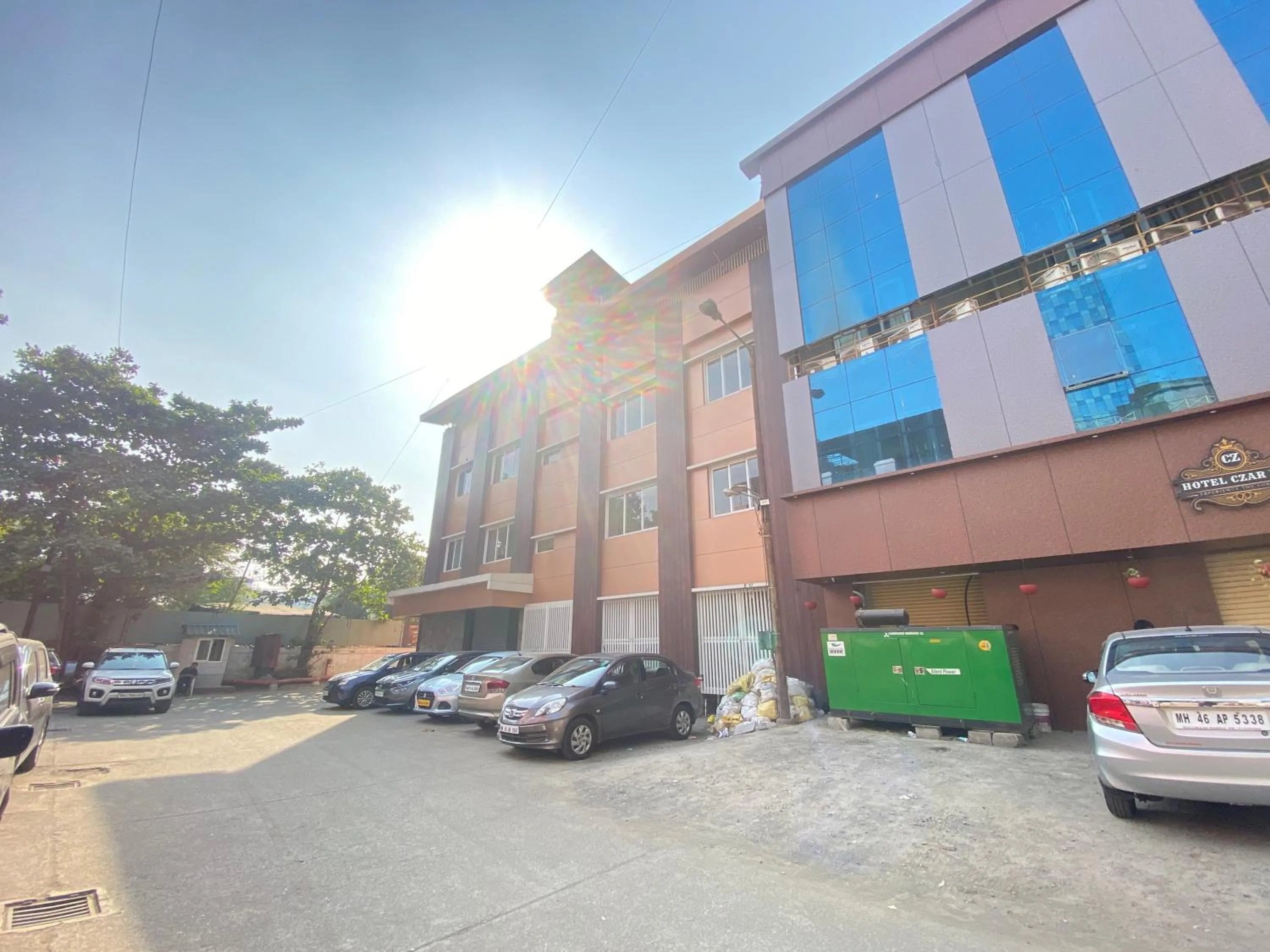 Property building in Hotel Czar Inn - Vashi Navi Mumbai