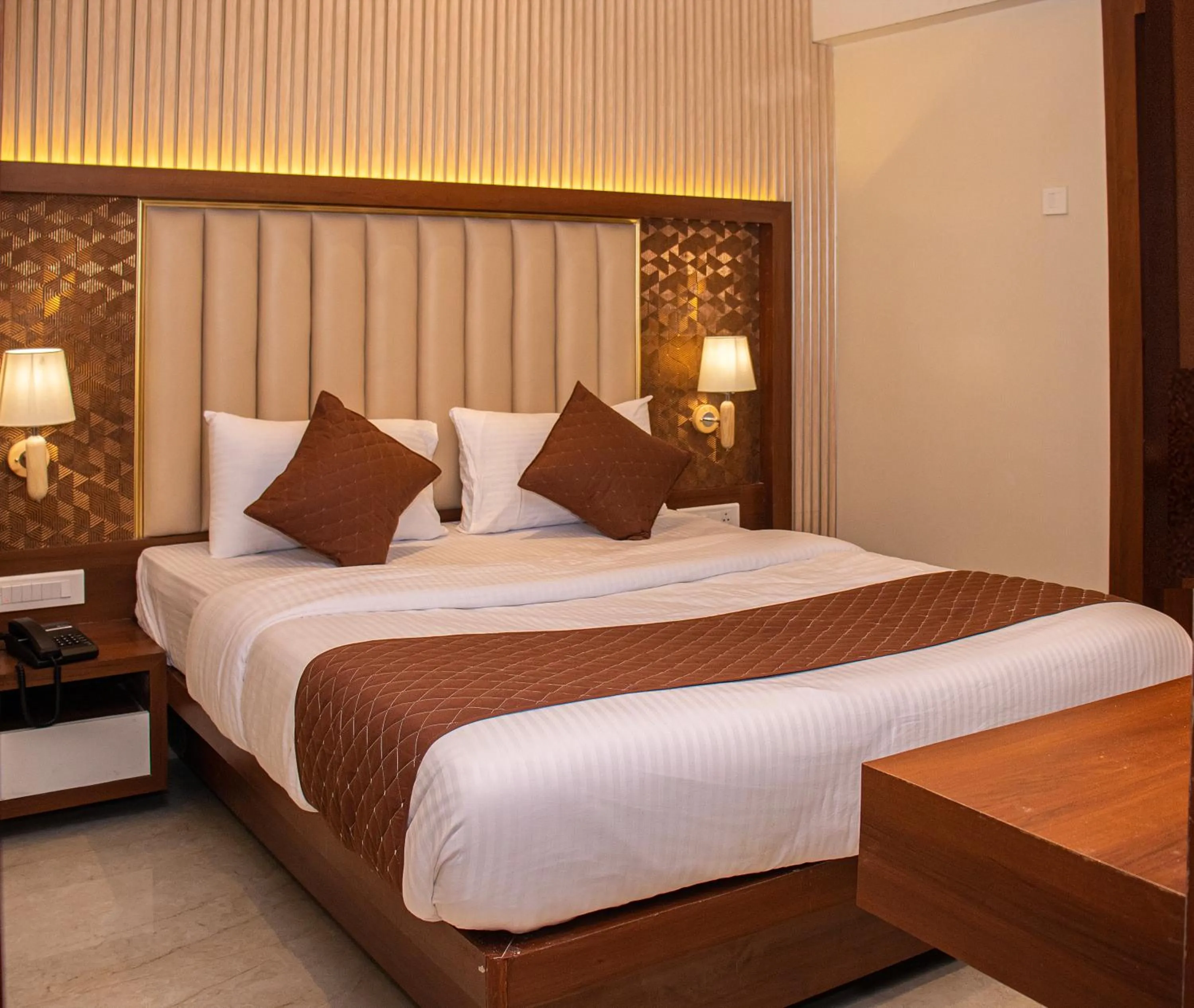 Bed in Hotel Czar Inn - Vashi Navi Mumbai