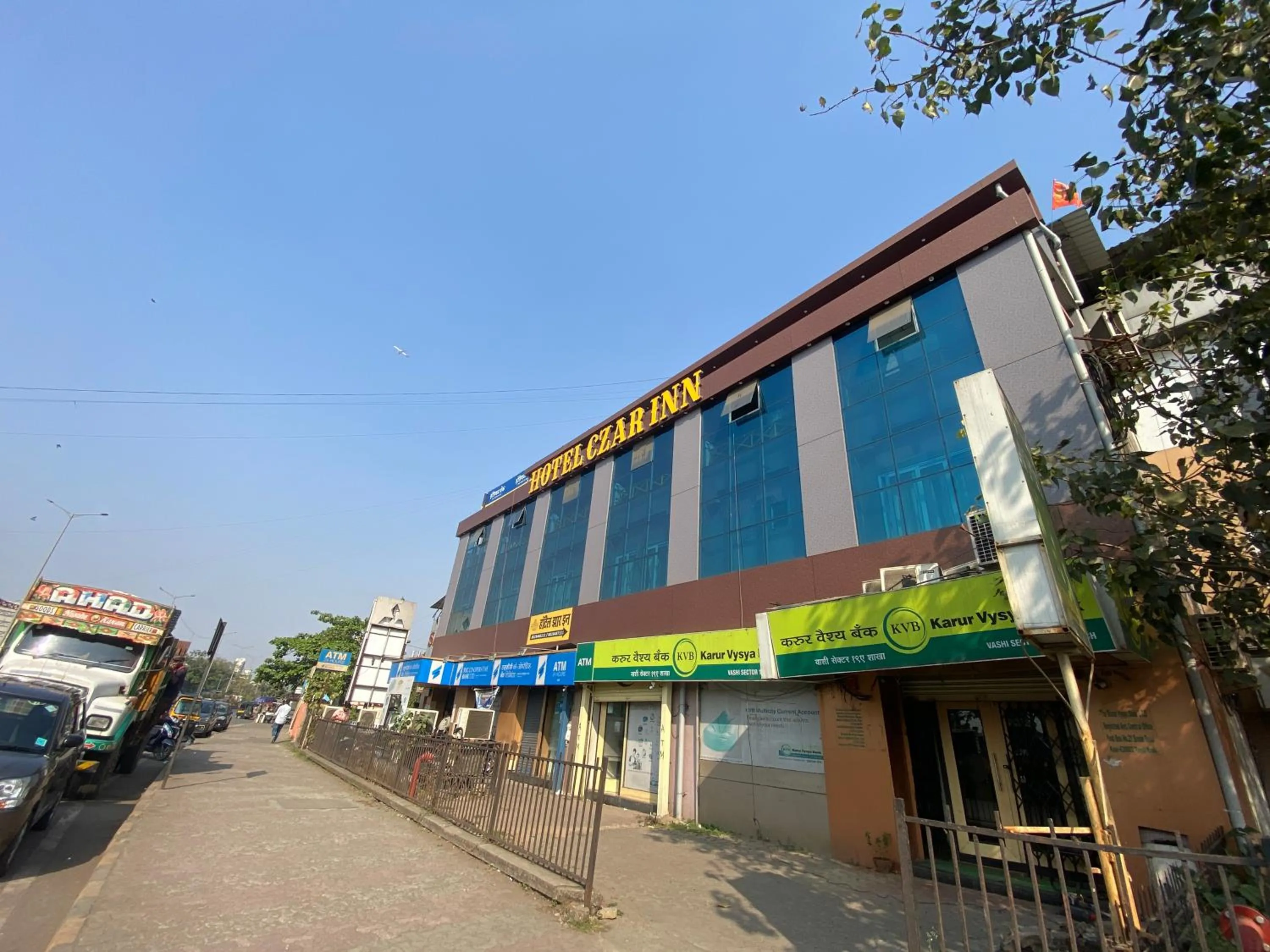Property building in Hotel Czar Inn - Vashi Navi Mumbai