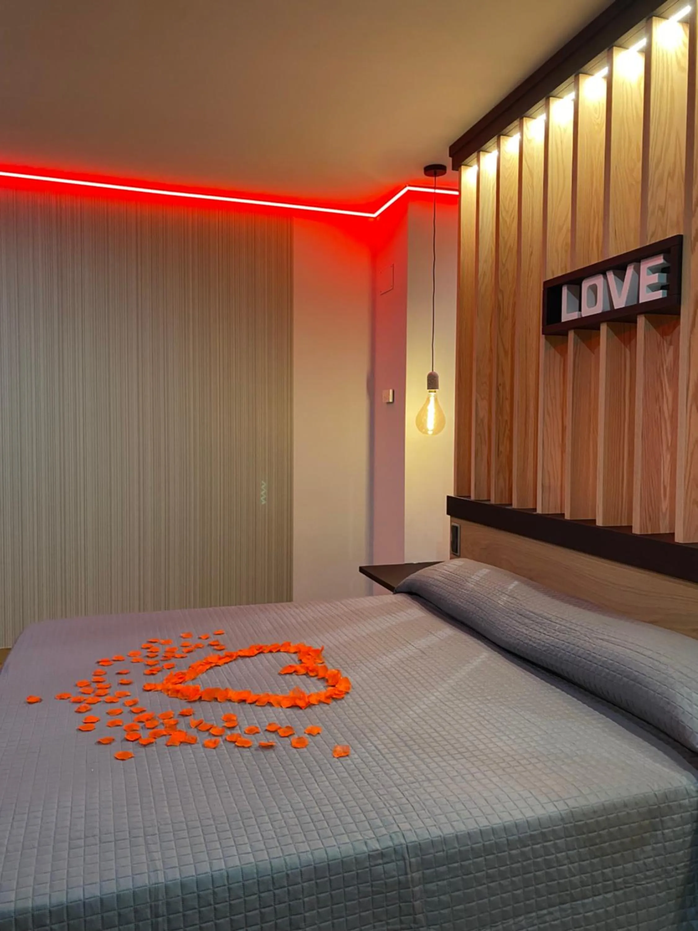 Bed in Hotel-Asador Montes Oretanos