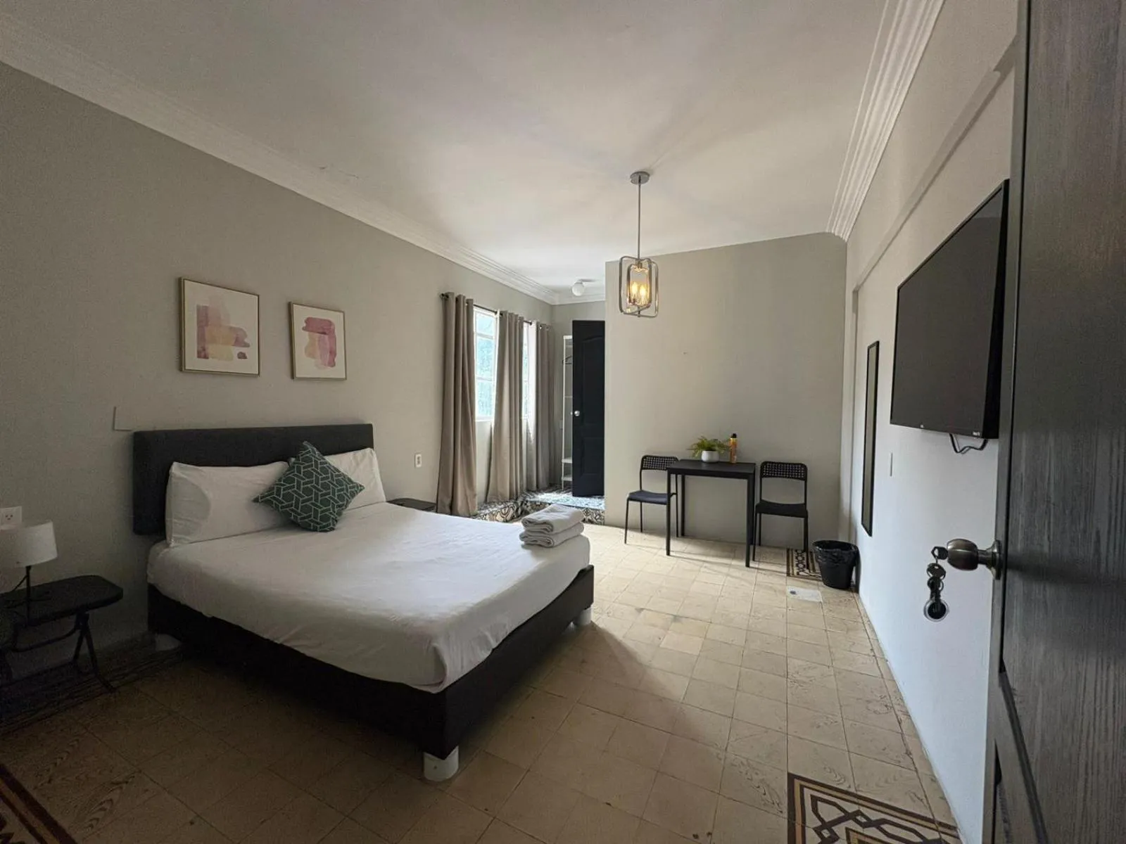 Photo of the whole room, Bed in Singular Centro Histórico