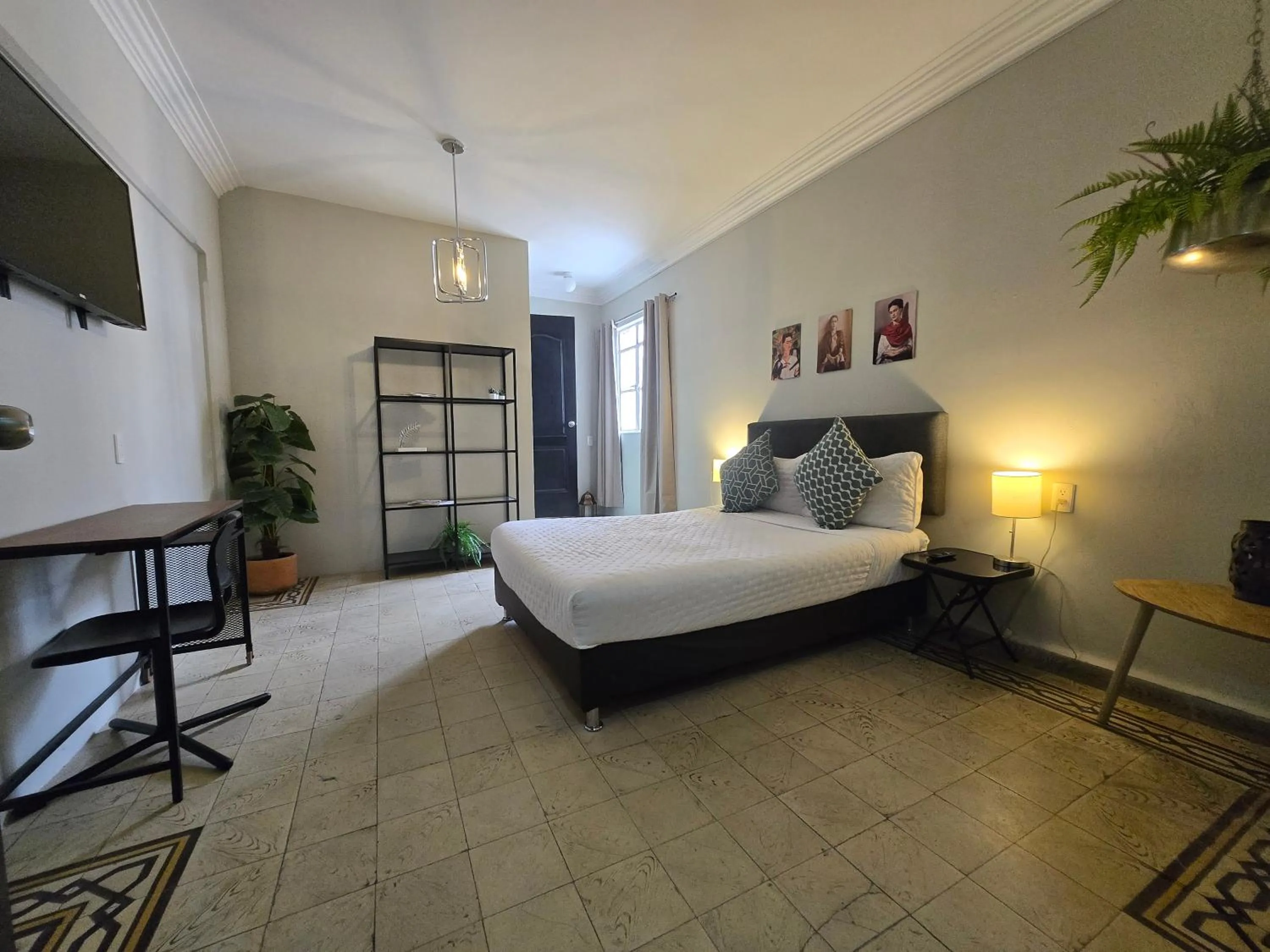 Photo of the whole room, Bed in Singular Centro Histórico