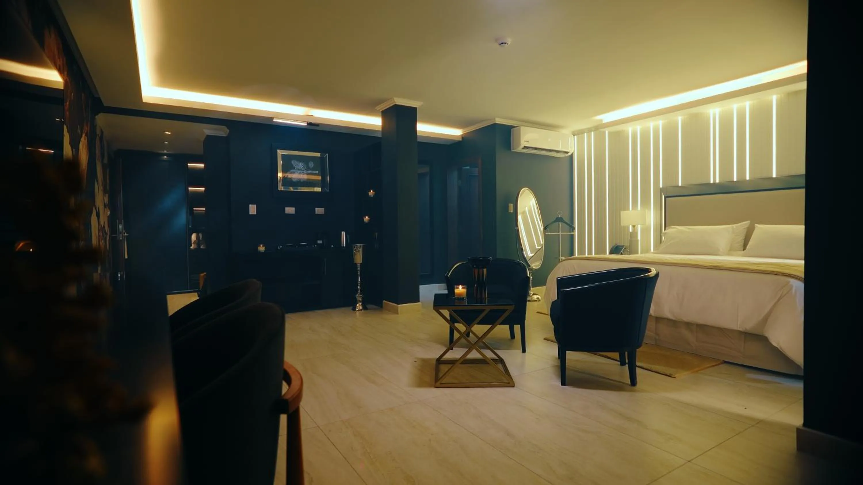 Lounge or bar in HT Hotel Deluxe Resort & SPA