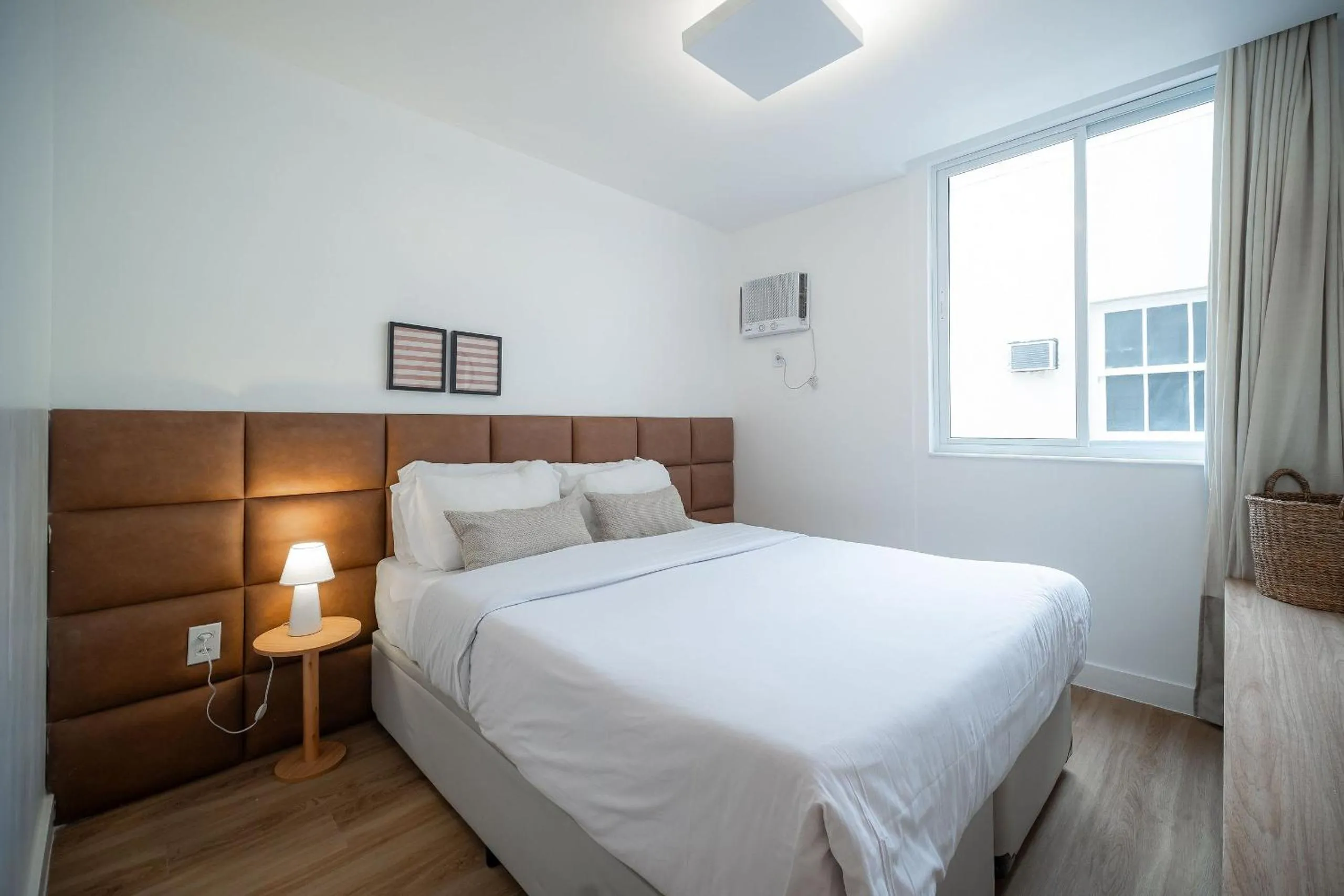 Photo of the whole room, Bed in Apartamento recém reformado no Leblon