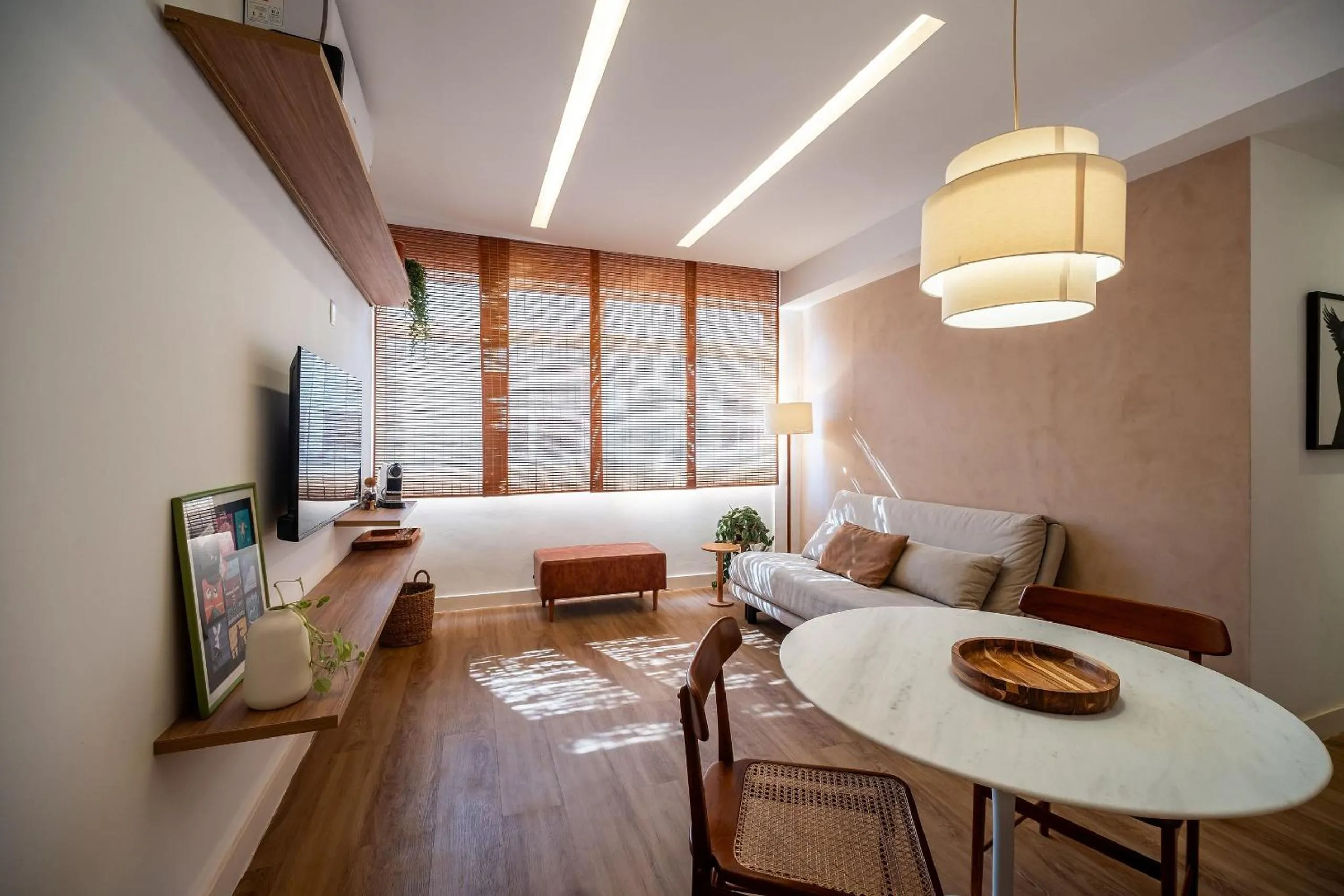 Bed in Apartamento recém reformado no Leblon