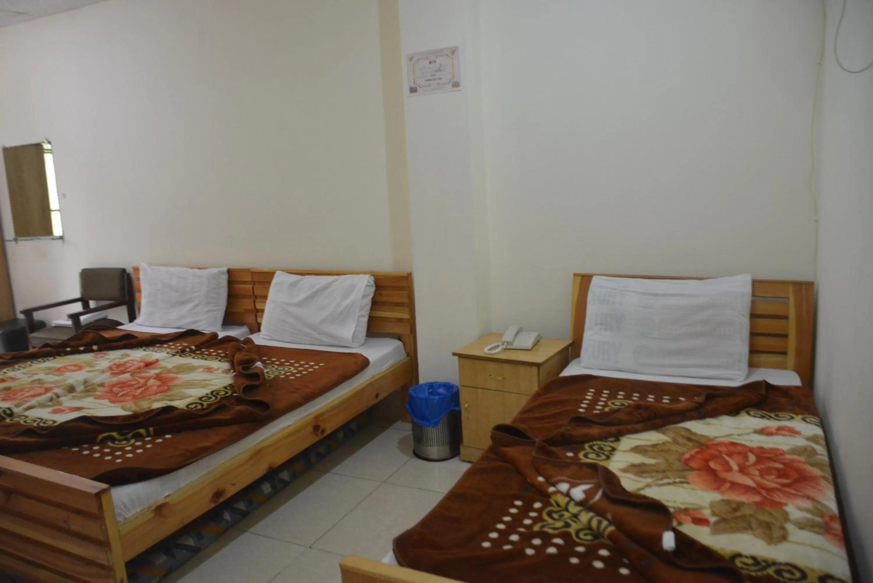 Bed in Eagle Nest, Malam Jabba by LMC