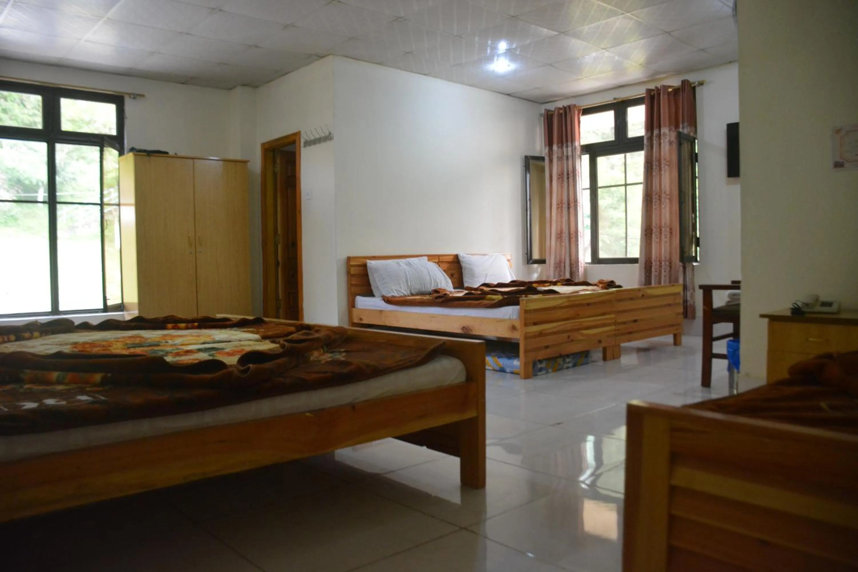 Bed in Eagle Nest, Malam Jabba by LMC