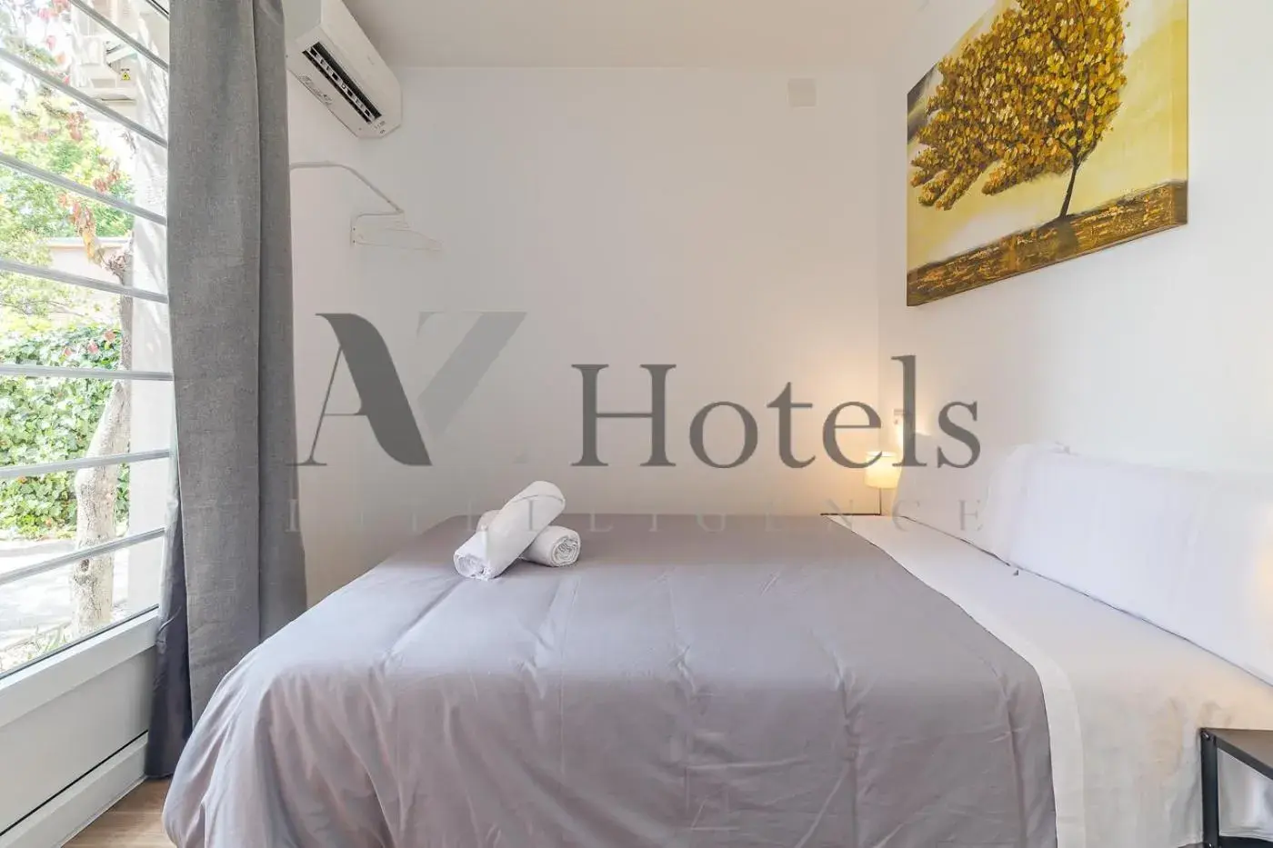 Double Room with Private Bathroom in AYZ Joaquín Pol - Auto check-in property Double Room with Private Bathroom in AYZ Joaquín Pol - Auto check-in property