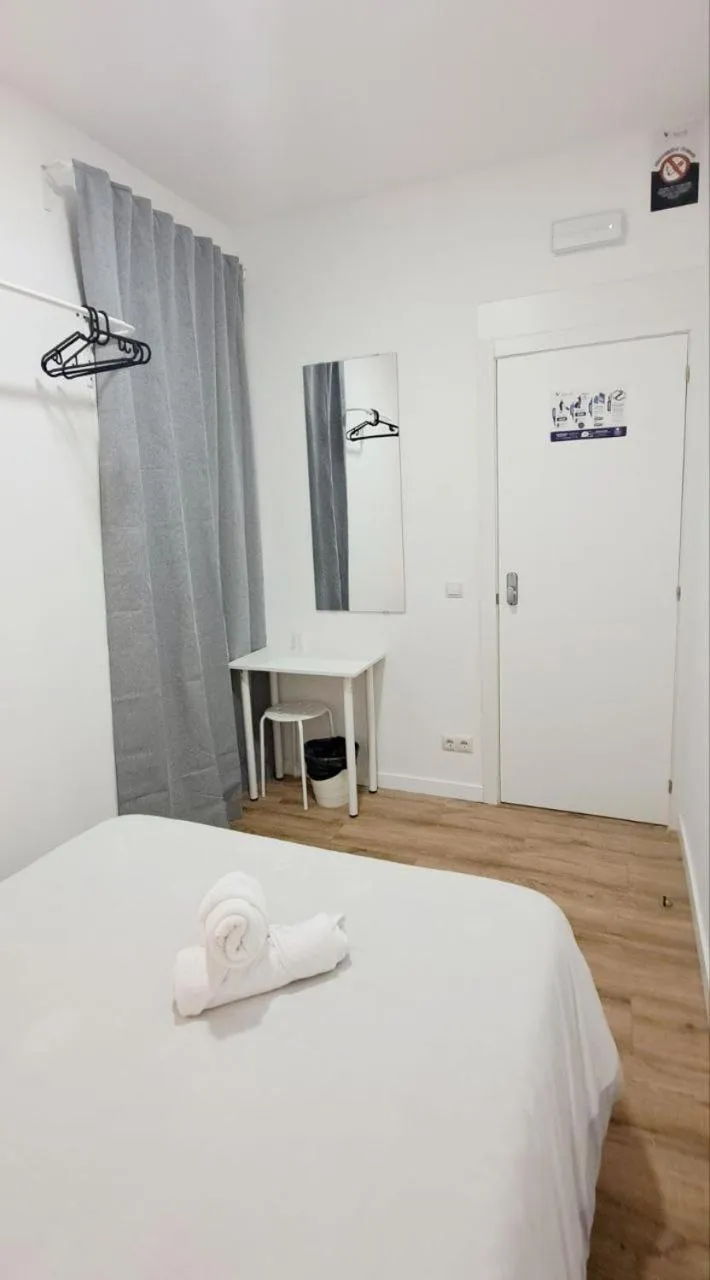 Bed in AYZ Joaquín Pol - Auto check-in property