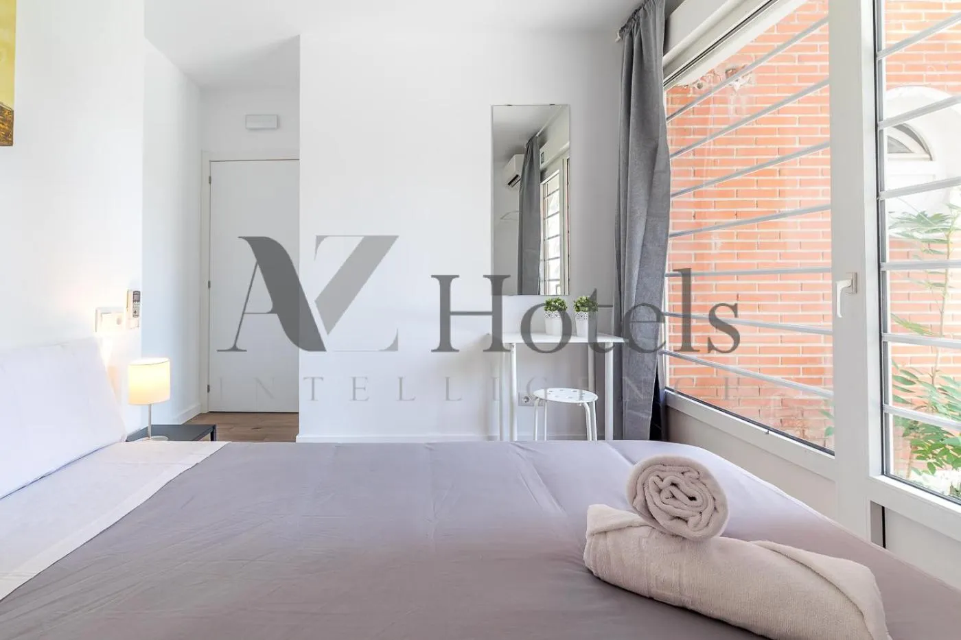 Bed in AYZ Joaquín Pol - Auto check-in property