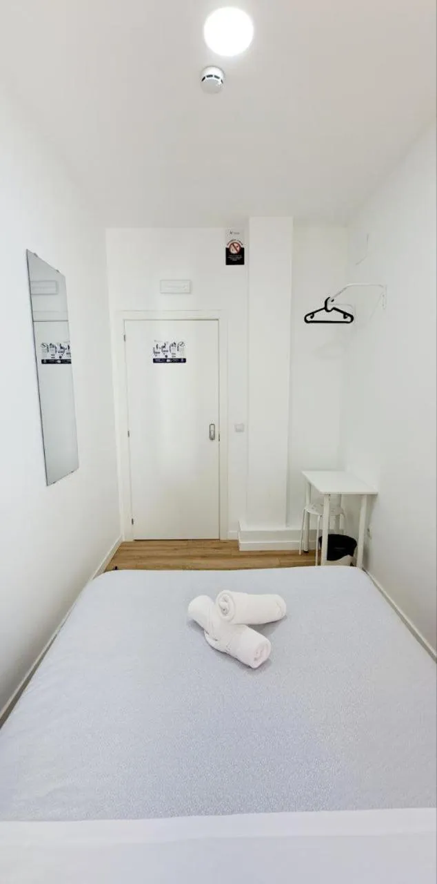 Bed in AYZ Joaquín Pol - Auto check-in property