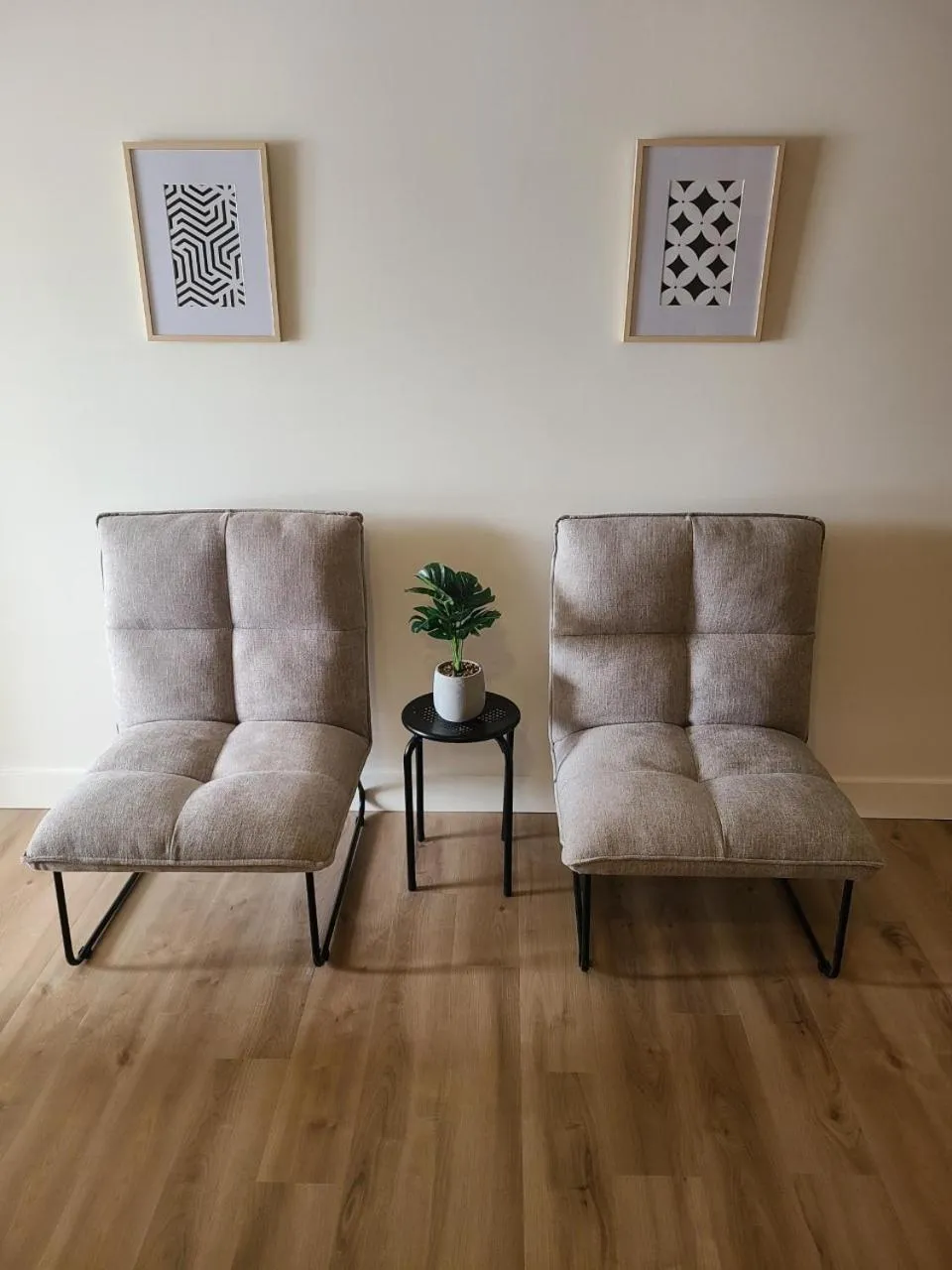 Seating area in APPART-HOTEL L'UNI