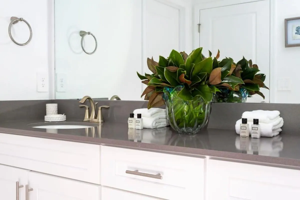 Luxurious Home w Theme Beds & Private Pool