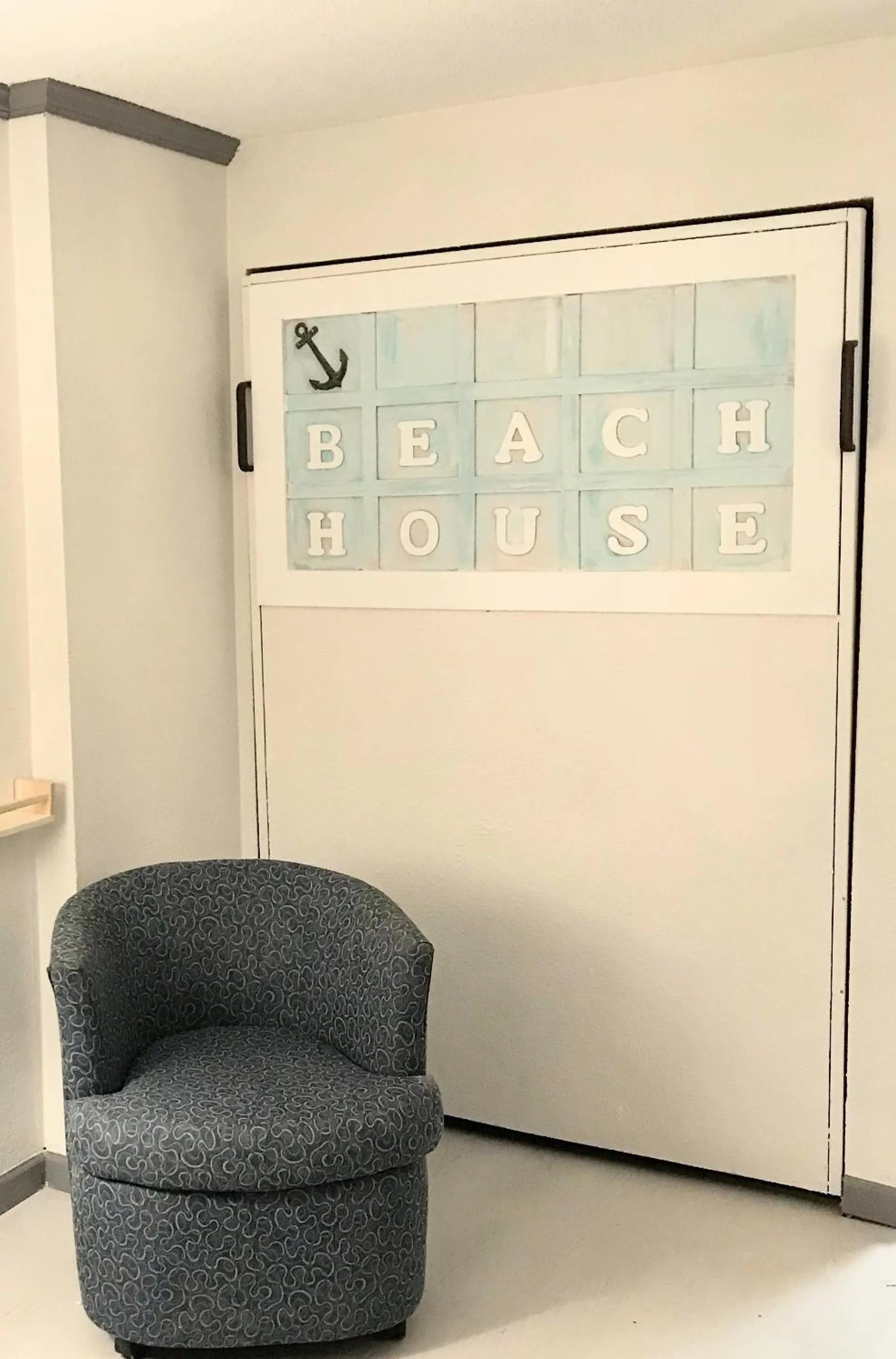 Living room in Flip Flop at Compass Cove