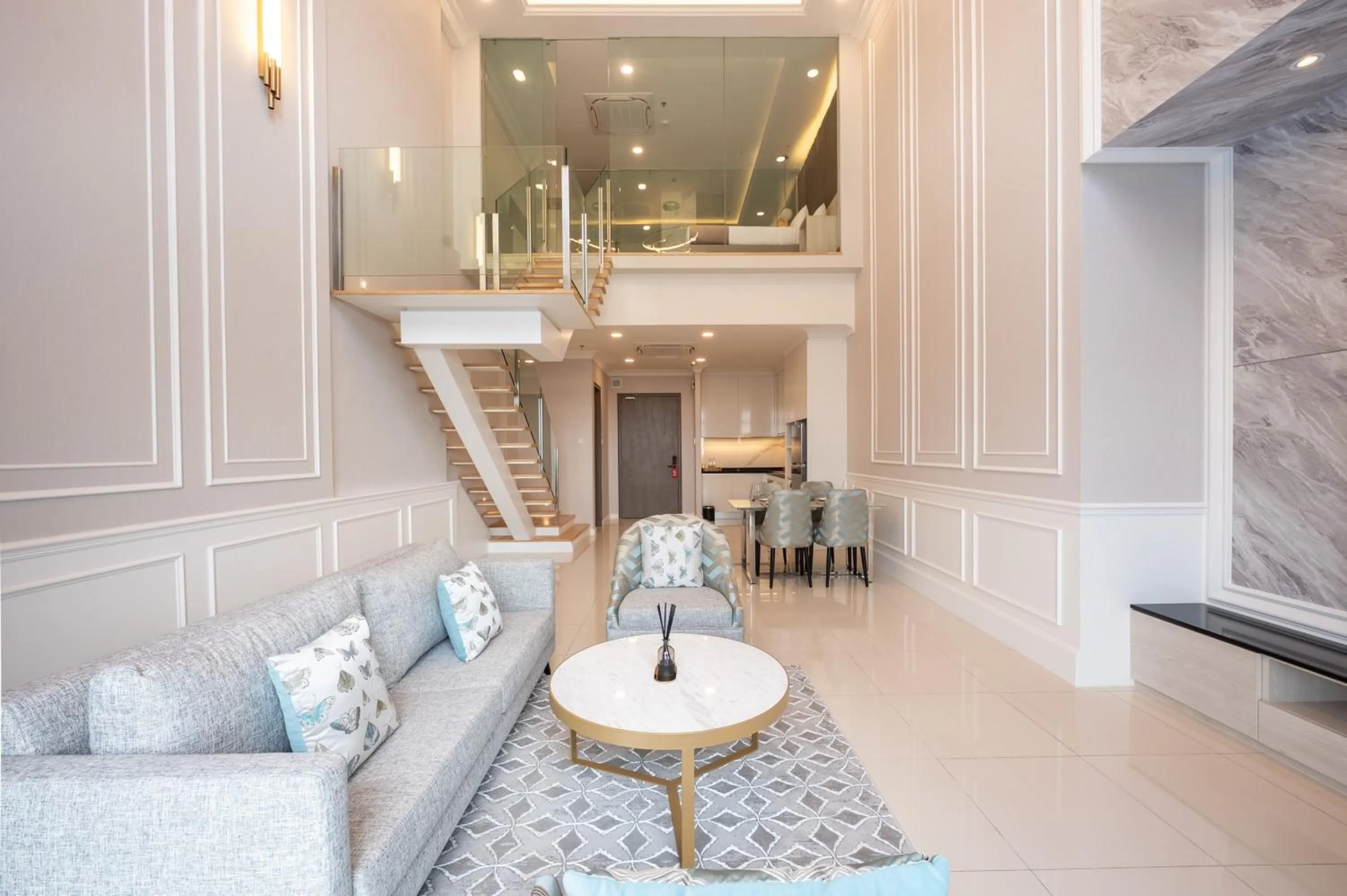 Societe Suite by Lyfehaus