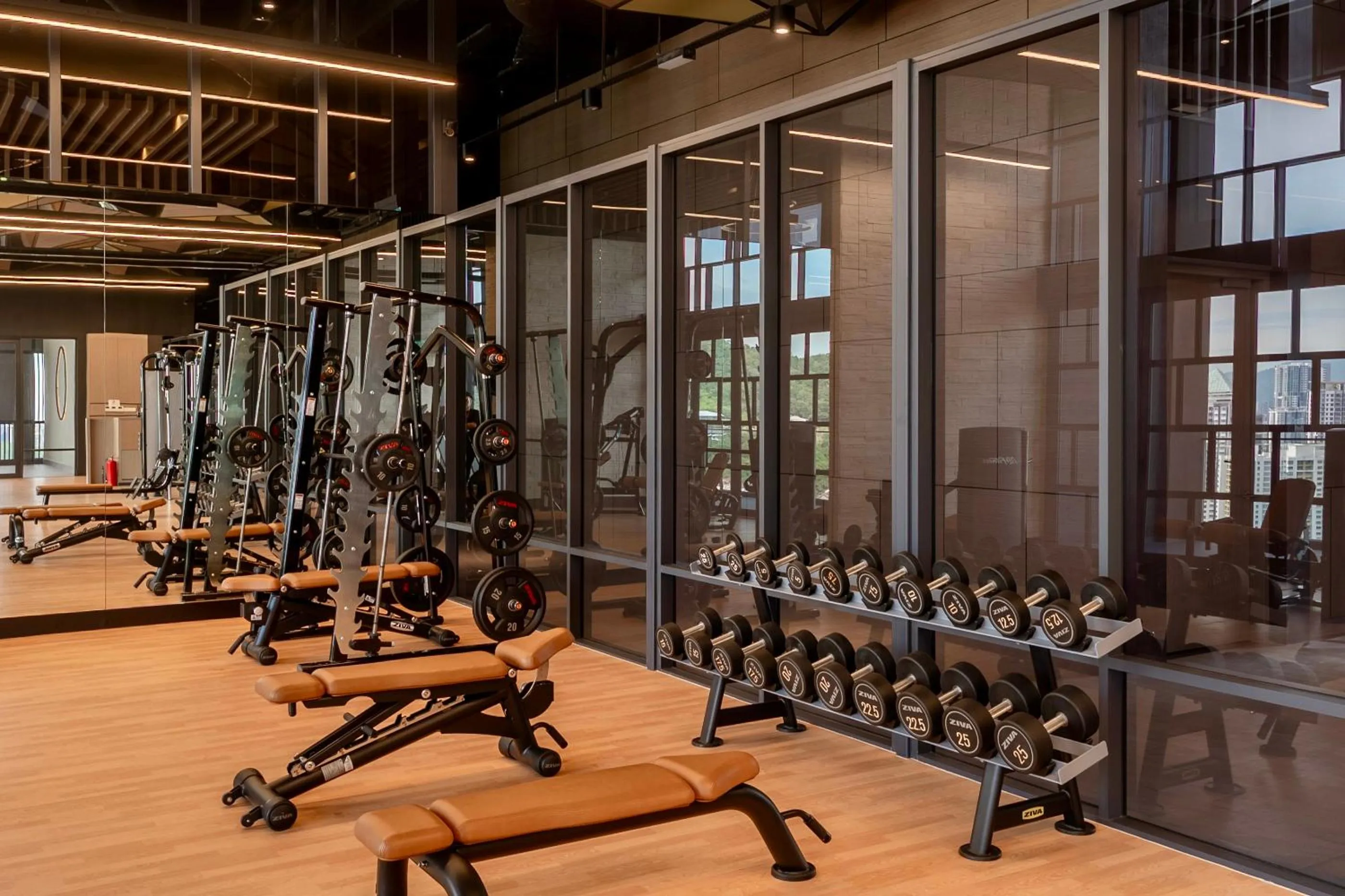 Fitness centre/facilities in Societe Suite by Lyfehaus