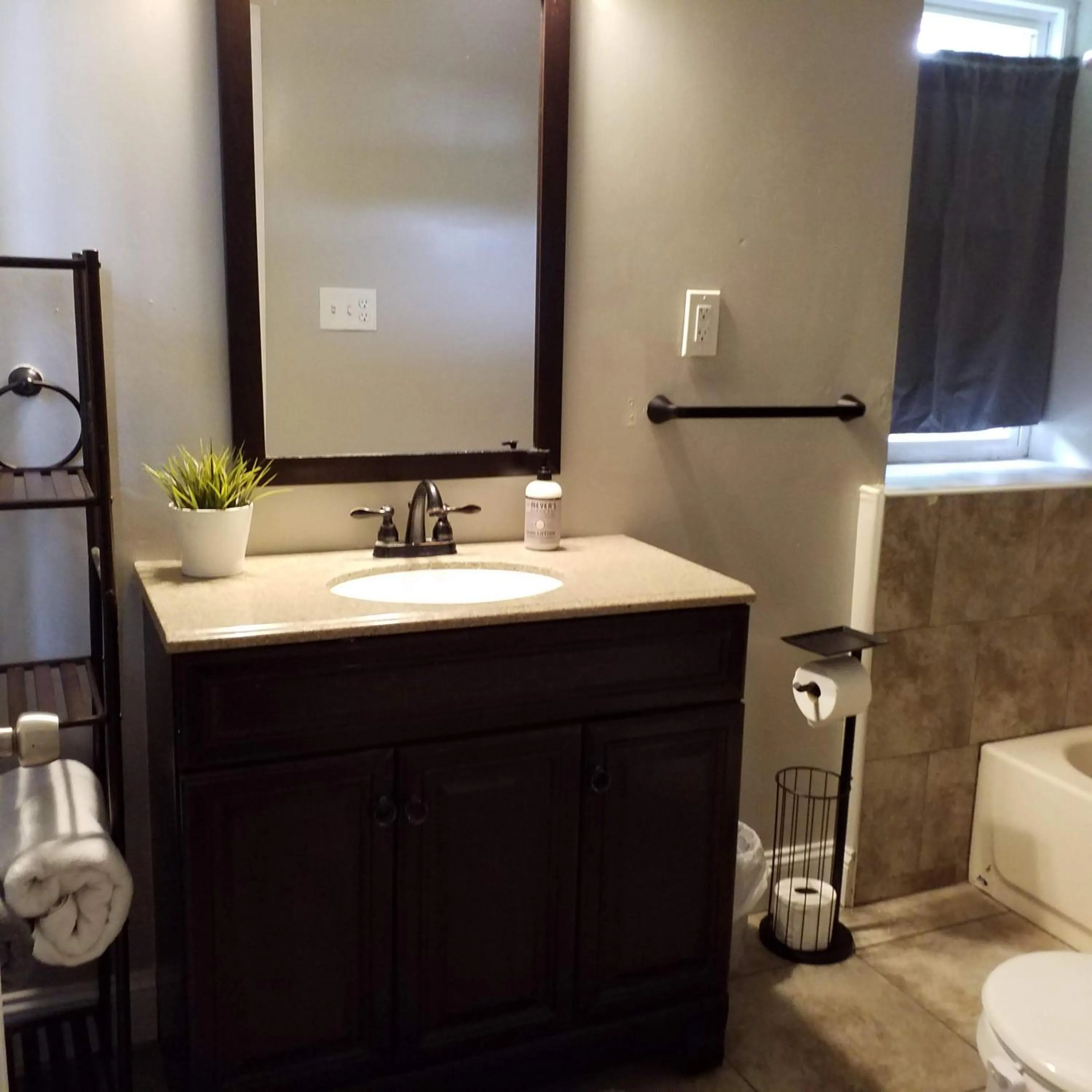 Bed in Fairmount House Free Street Parking Quiet Spacious