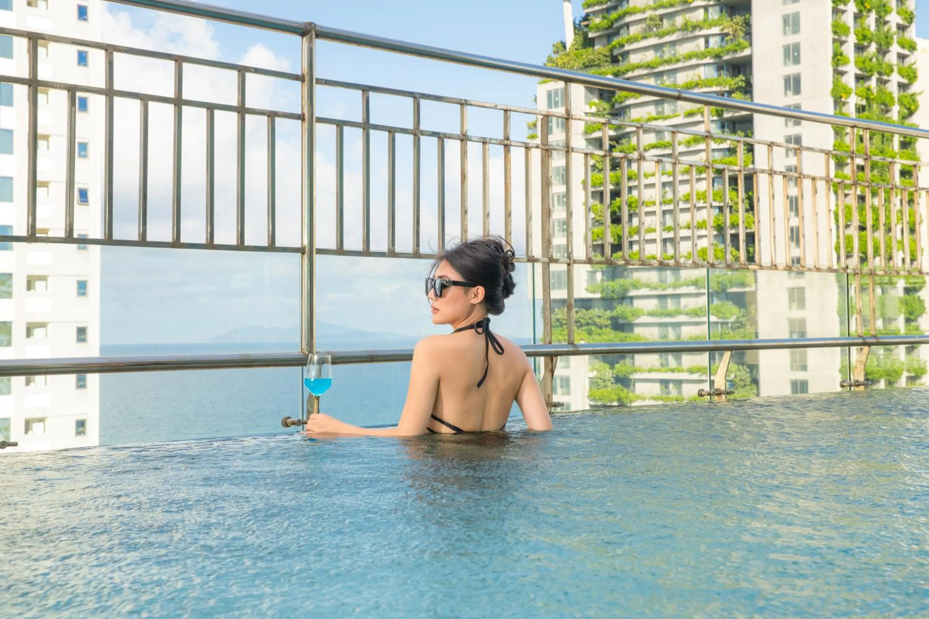 View (from property/room) in Monalisa Luxury Hotel