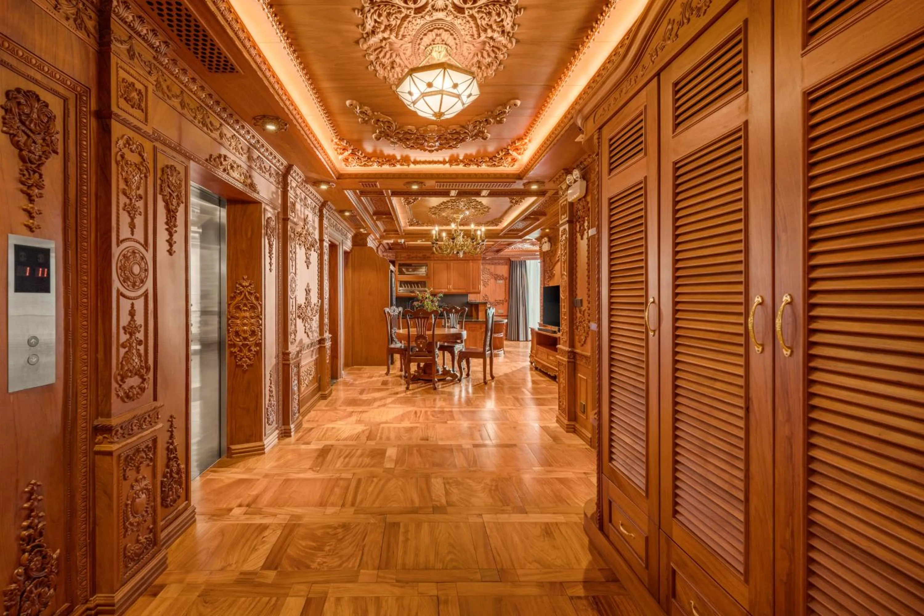 Living room in Monalisa Luxury Hotel