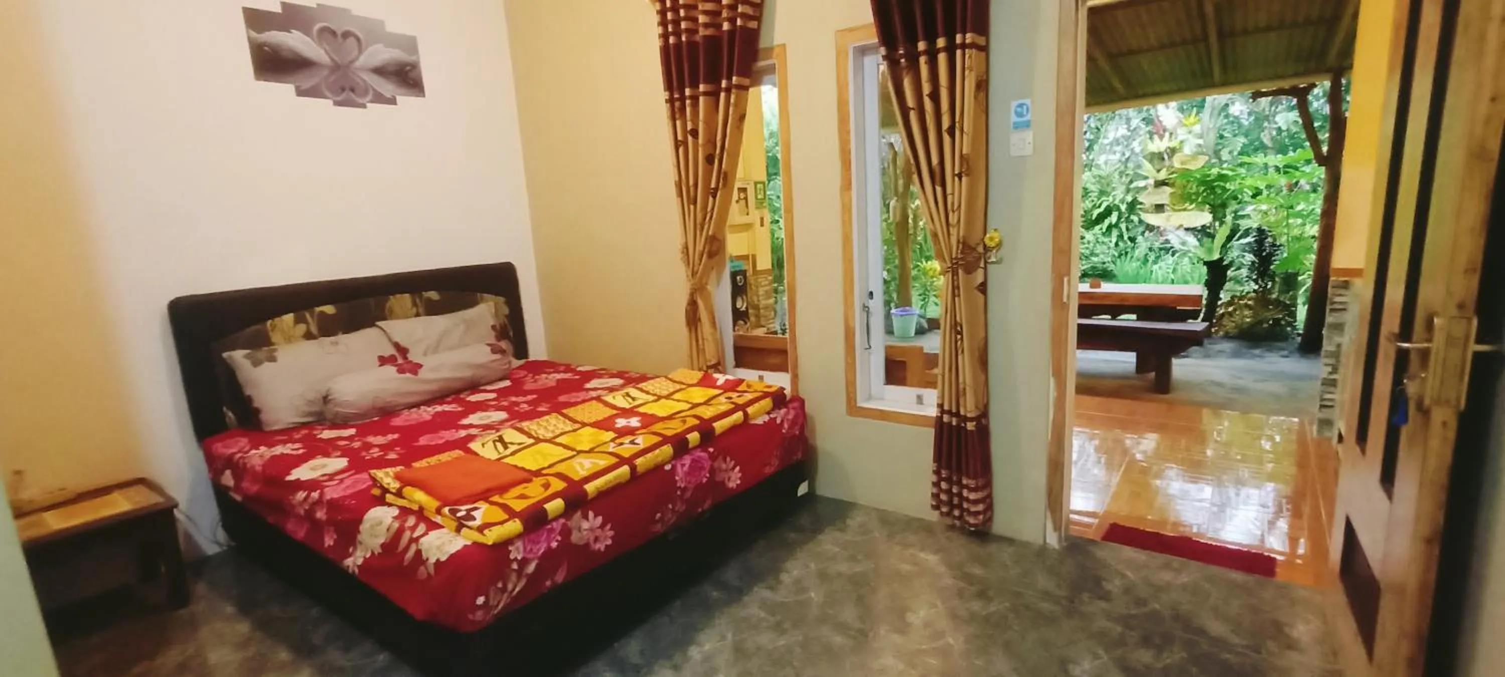 Bed in FAREL HOMESTAY KAWAHIJEN